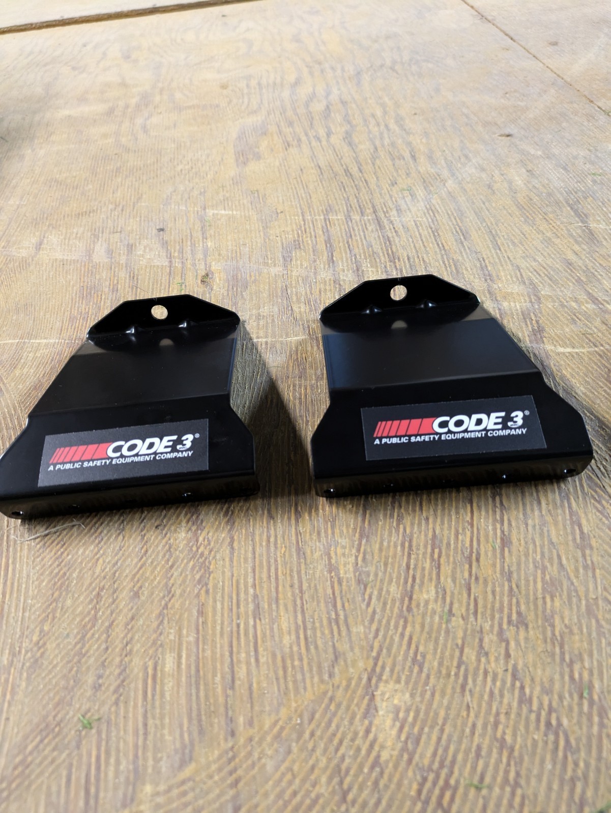 Code 3, Adapter Bracket Adjustable Hook Kit, Fits Tahoe - Black ADJBKT008-B Code 3, Adapter Bracket Adjustable Hook Kit, Fits Tahoe - Black ADJBKT008-B