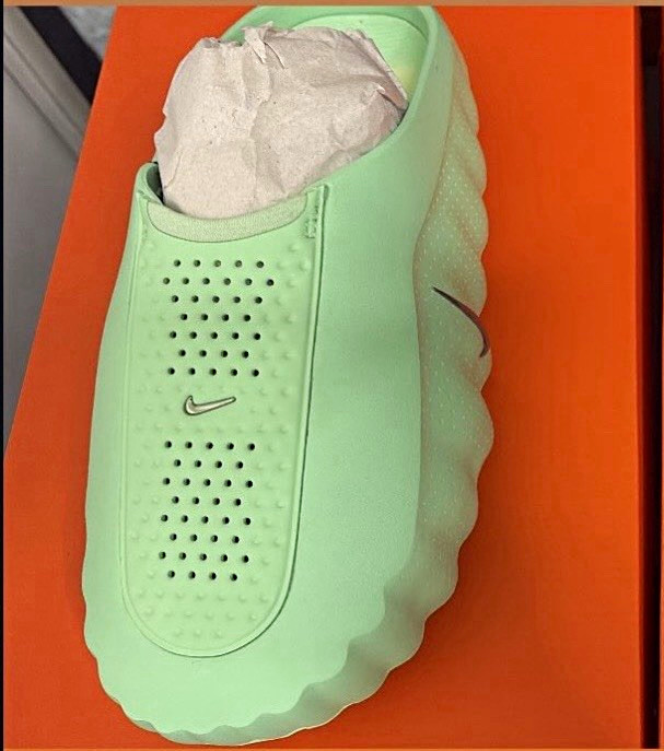 Nike Mind 001 Slide  Cucumber Calm Size 11