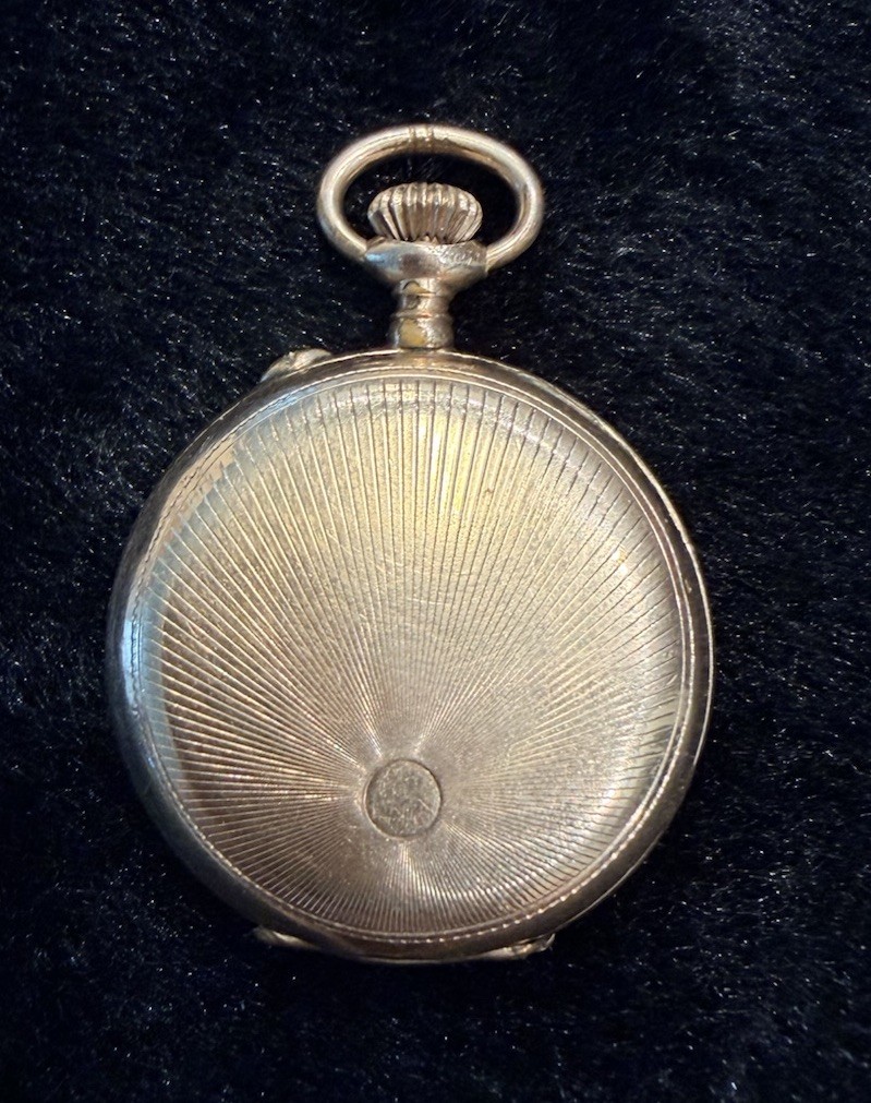 Antique Swiss Gold Filled Ladies Hunter Pocket Watch Gustav Rau Buffalo Runs