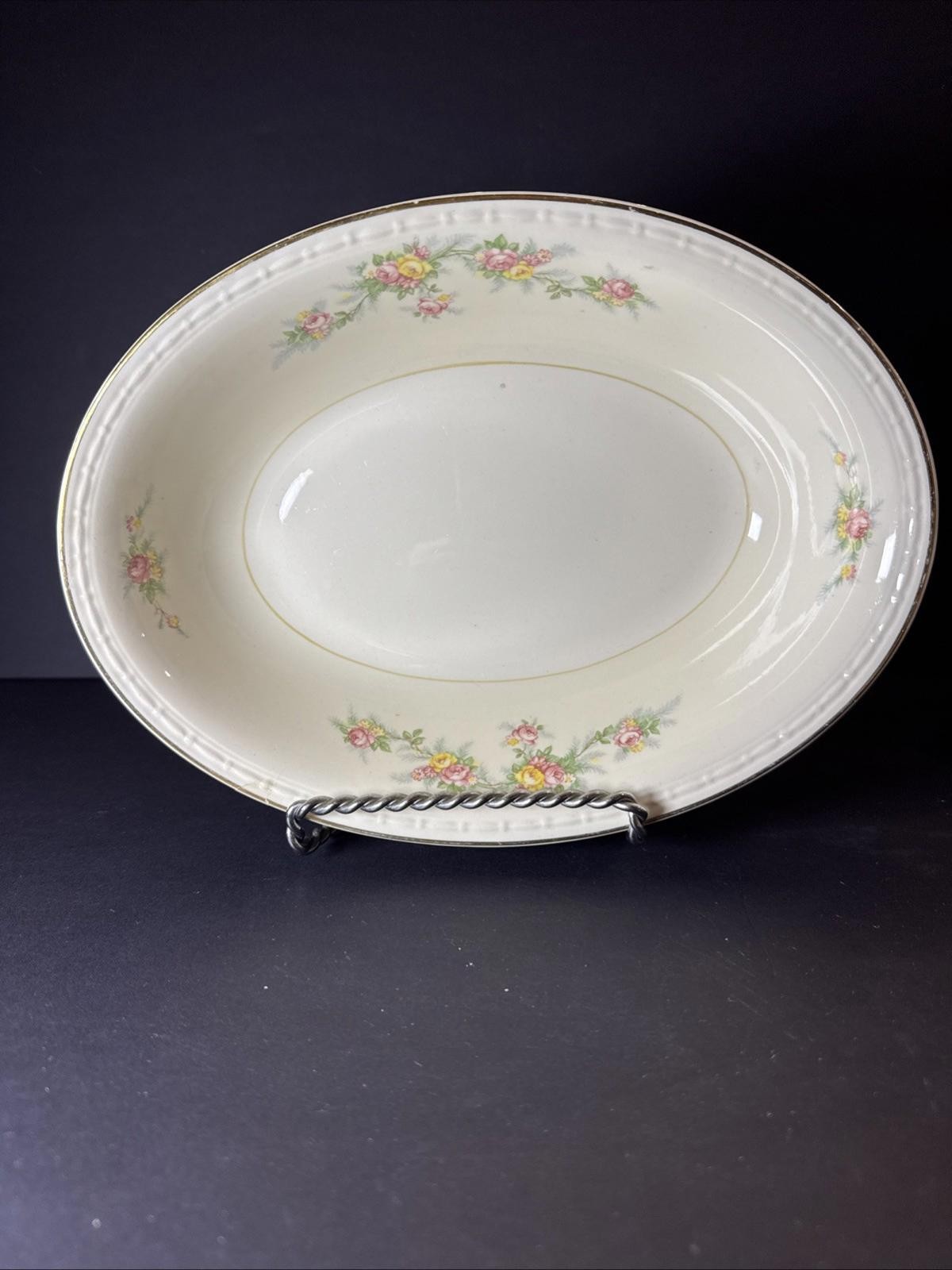 Homer Laughlin Georgian A 43 N 5 Eggshell Oval Bowl W Flowers Repaired Chip Homer Laughlin Georgian A 43 N 5 Eggshell Oval Bowl W Flowers Repaired Chip
