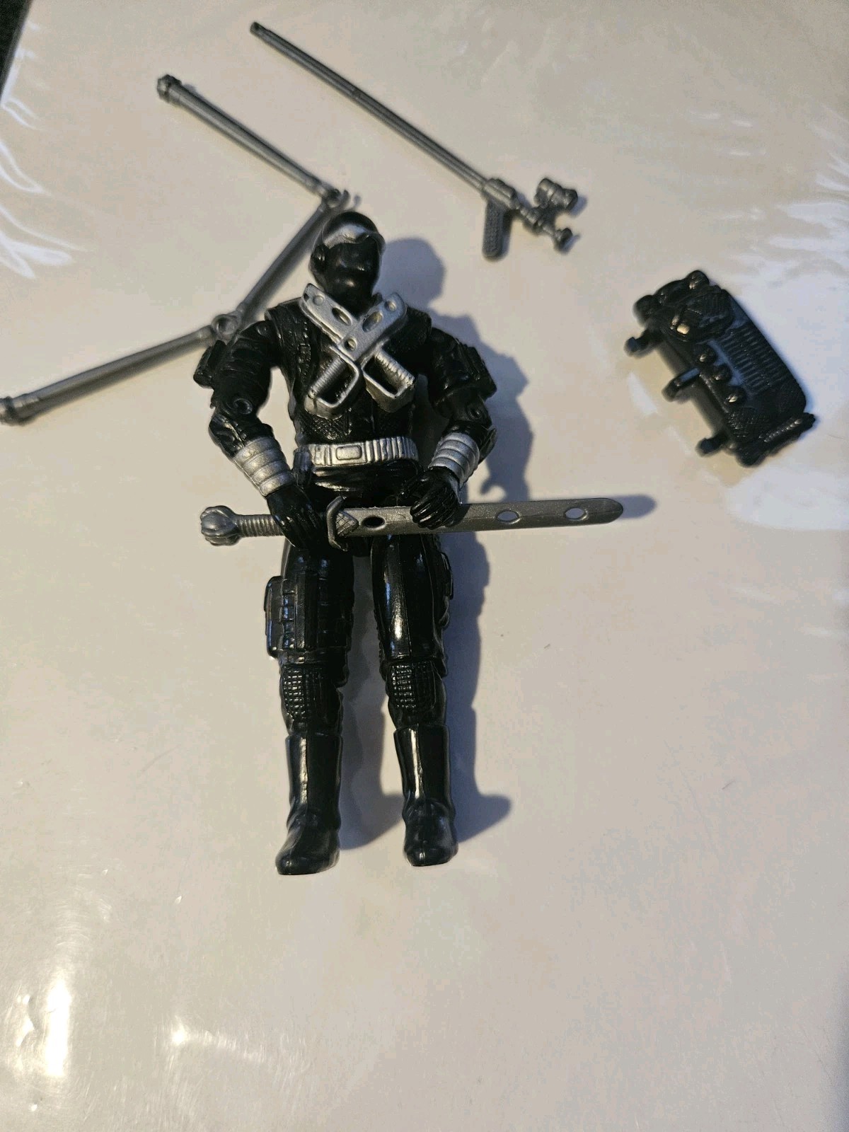 Snake Eyes V3 G.I. Joe 1988 Hasbro Vintage Action Figure W/ Weapons