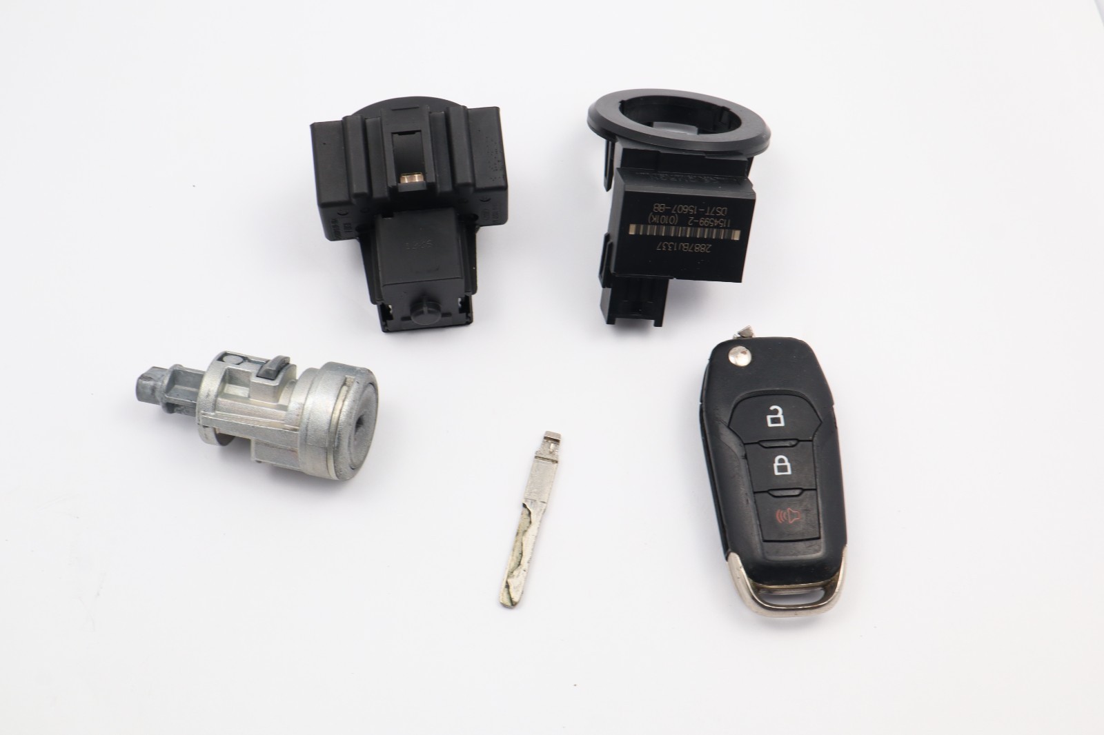 2015-2020 FORD F-150 IGNITION SWITCH LOCK W/KEY & IMMOBILIZER OEM DS7T-15607-BB