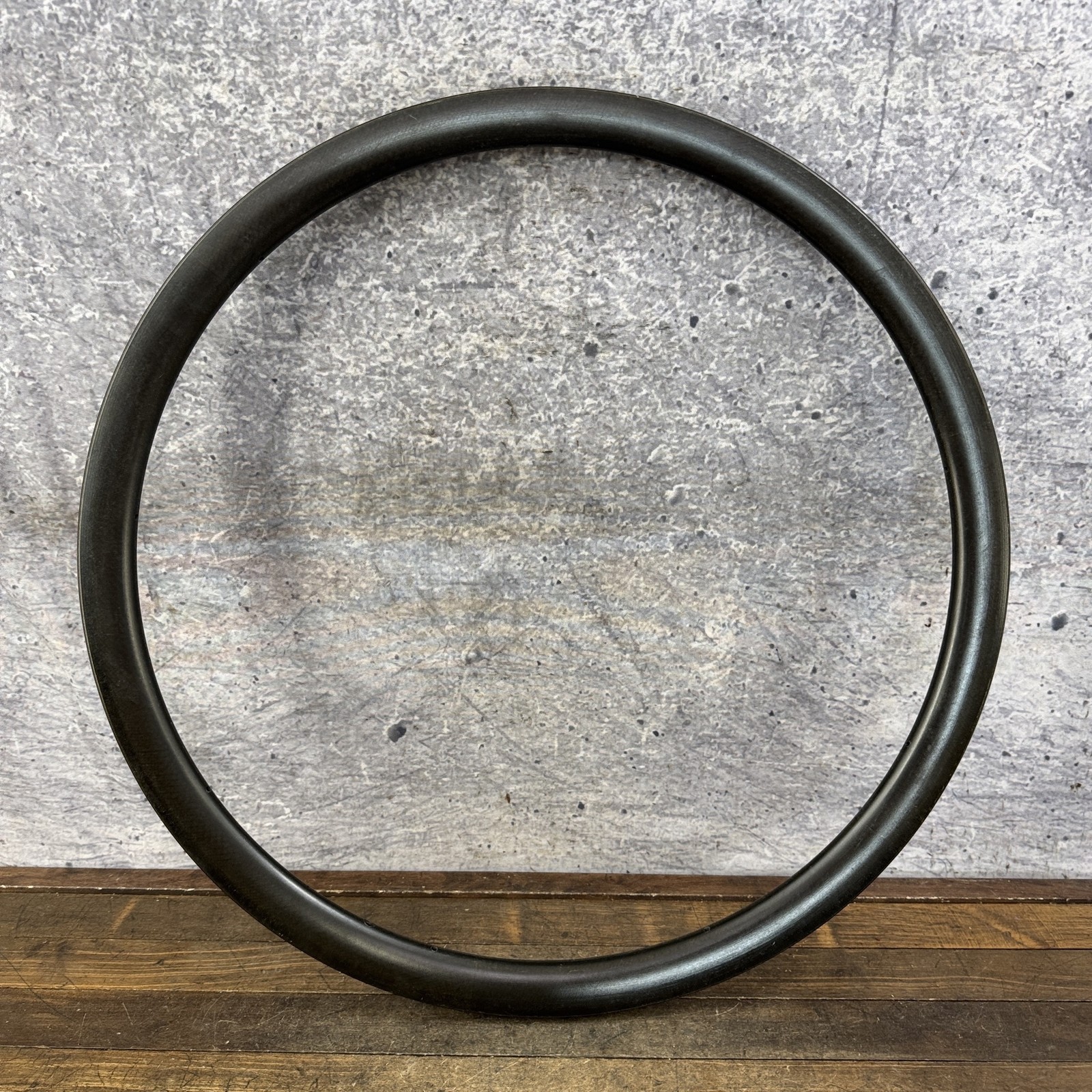 Bontrager Carbon Clincher 700c Rim 18H Disc Black 622x21 Presta Road Bike