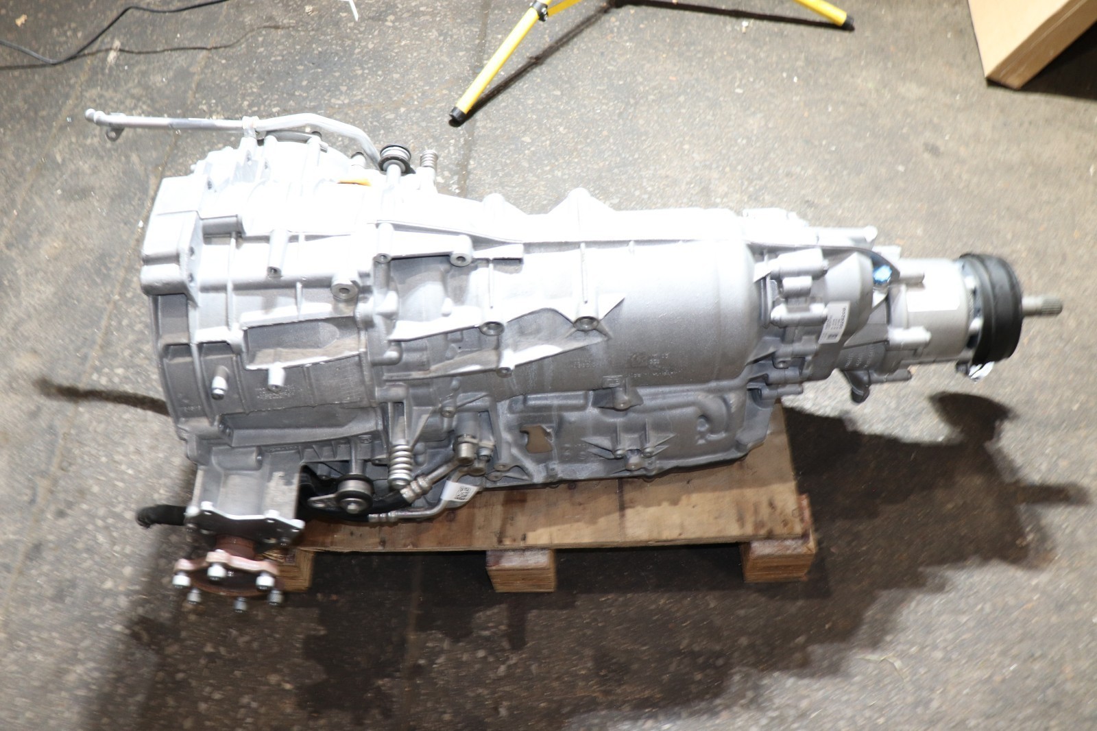 AUDI RS4 RS5 B9 3.0 TFSI PETROL TRANSMISSION GEARBOX 8 SPEED 1103034179 8HP65A AUDI RS4 RS5 B9 3.0 TFSI PETROL TRANSMISSION GEARBOX 8 SPEED 1103034179 8HP65A