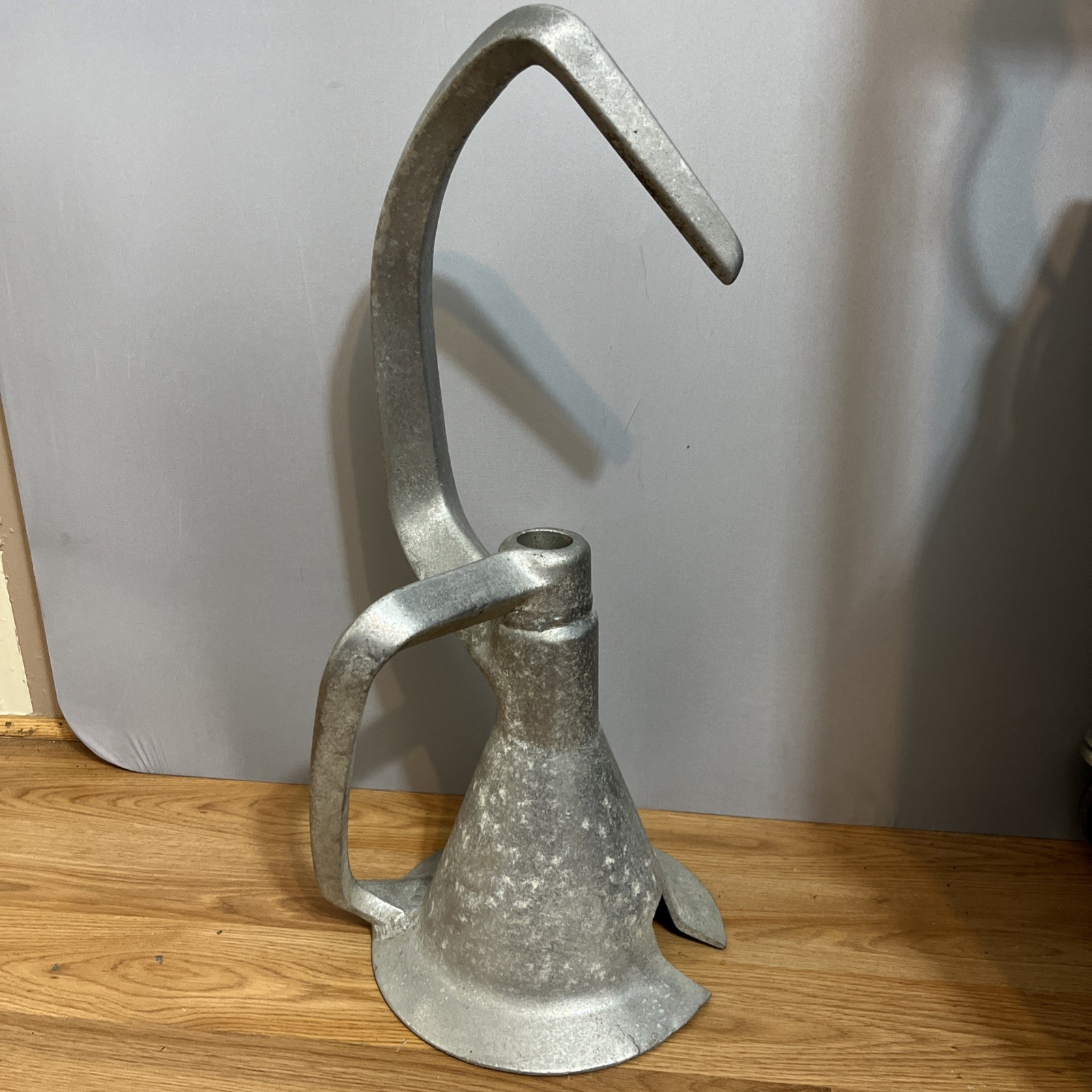 Vintage Aluminum OEM Hobart 80Qt Dough Hook W/Handle LTVM80 EC NSF, Commercial Vintage Aluminum OEM Hobart 80Qt Dough Hook W/Handle LTVM80 EC NSF, Commercial