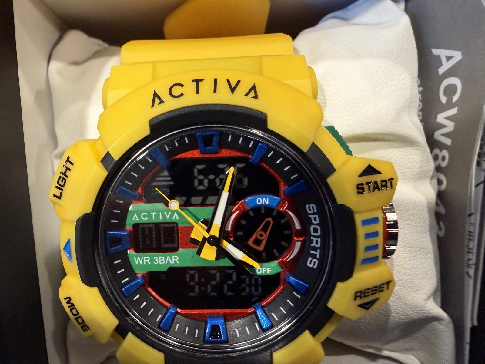 (1007) Activa ACW8043-005 Men’s Yellow Analog Digital Sport Watch WR 3BAR New