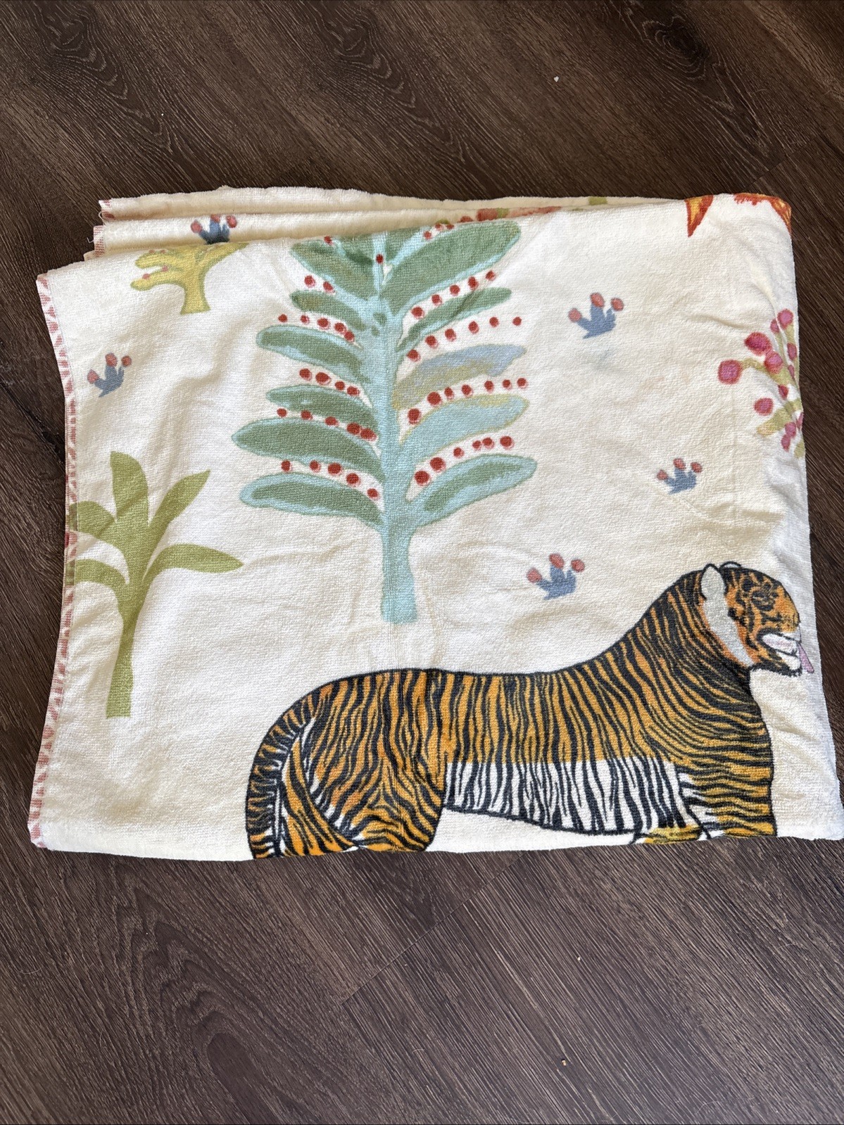 John Robshaw Home Oversized Cotton Animal Print Reversible Bath Beach Towel NEW