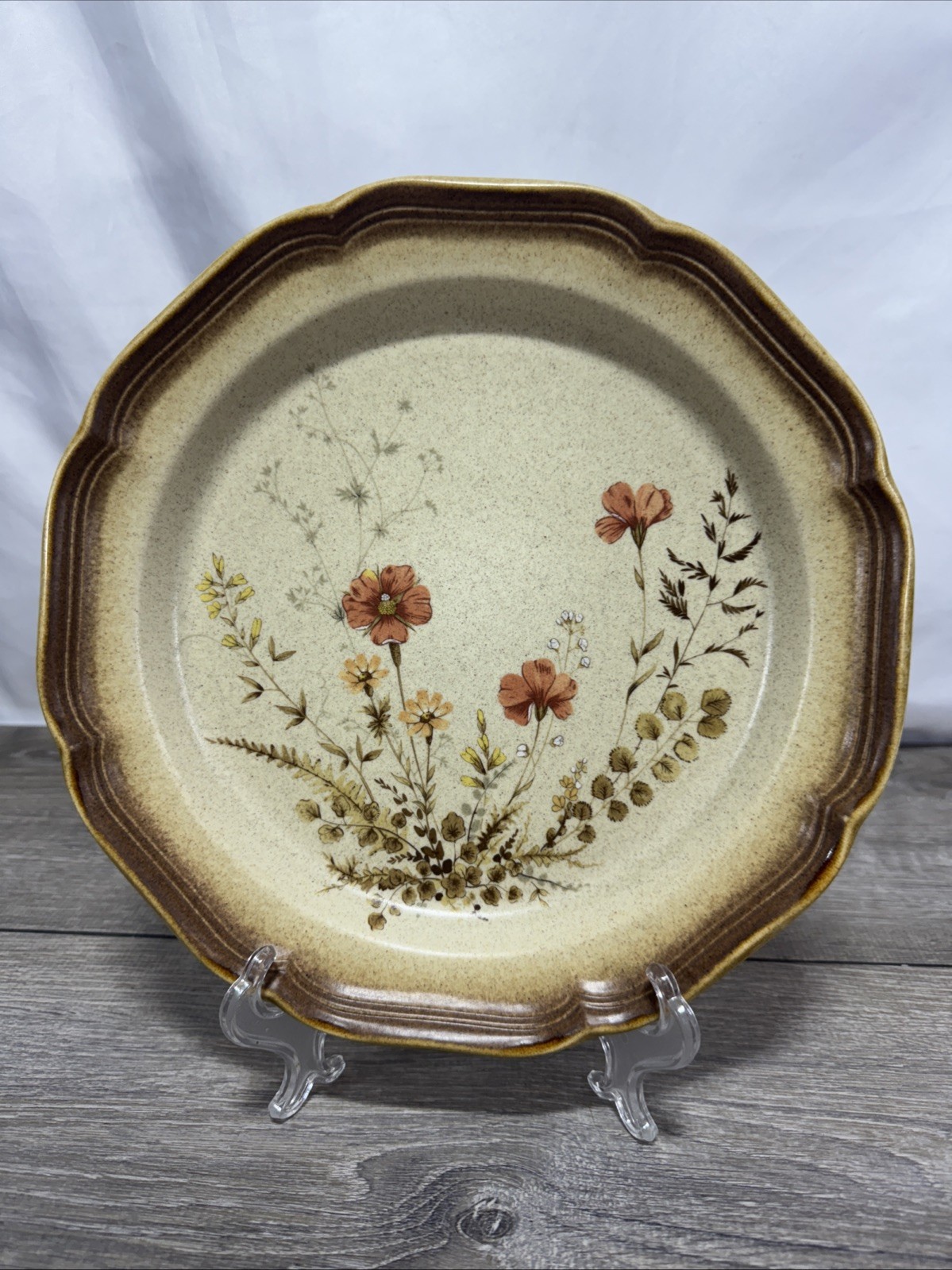 Vintage Mikasa Whole Wheat Jardiniere Dinner Plate 10 3/4 in E8016 Vintage Mikasa Whole Wheat Jardiniere Dinner Plate 10 3/4 in E8016