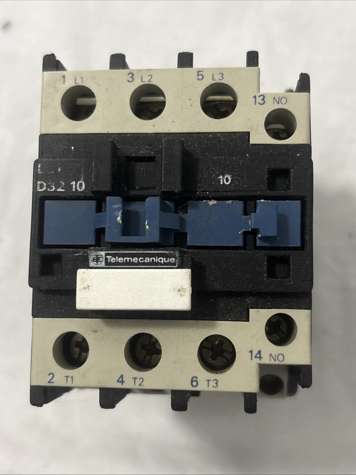 Schneider Telemecanique LC1 D32 10 / LC1 D25 10 Contactor - USED Schneider Telemecanique LC1 D32 10 / LC1 D25 10 Contactor - USED