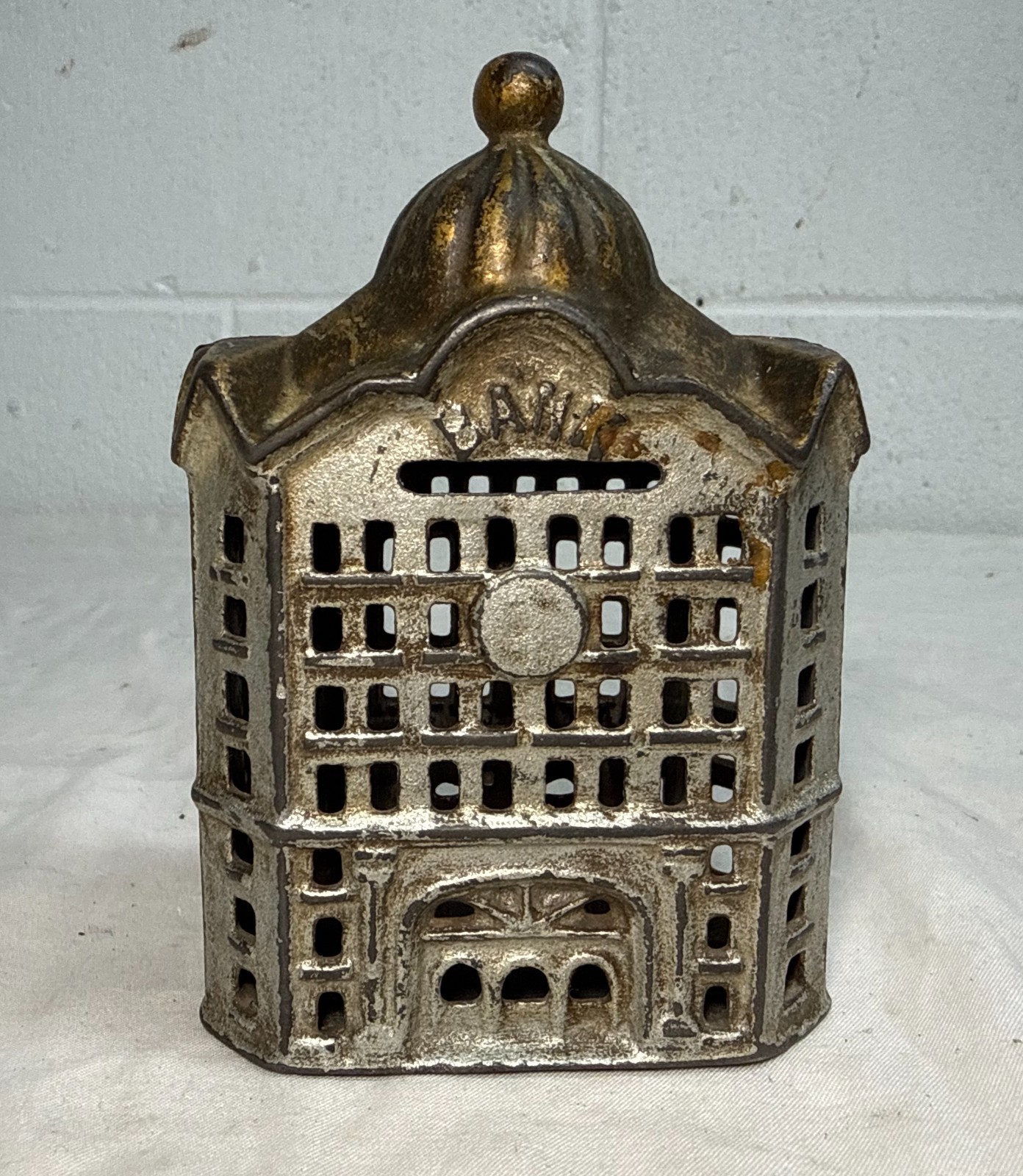 Antique A.C. Williams Cast Iron domed Coin Still Bank Made in 1900-20 nice paint
