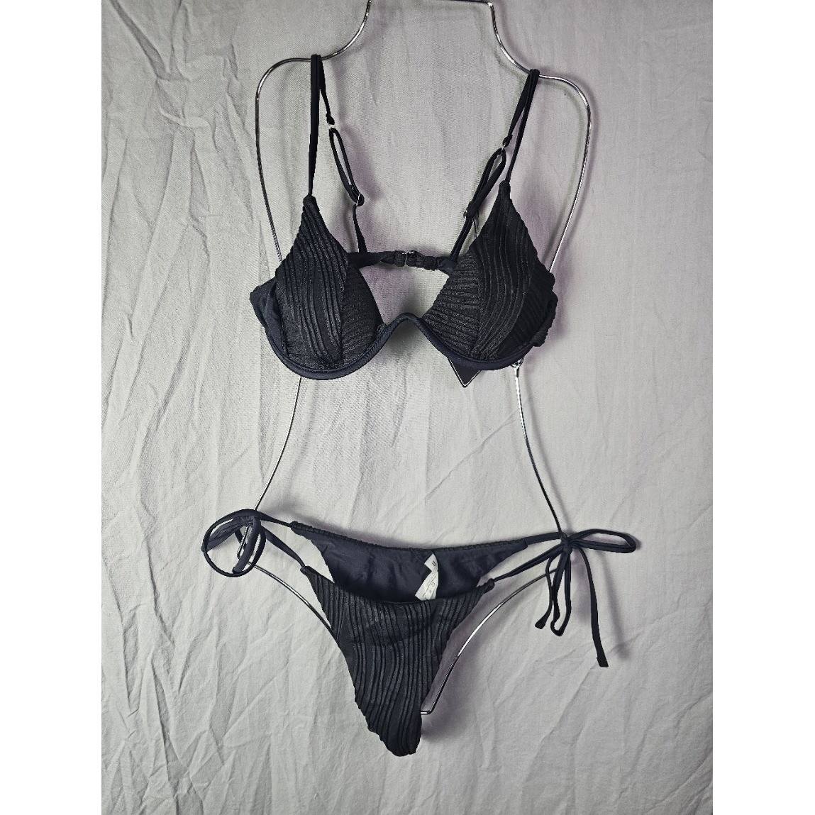 Zaful Womens Black Ribbed Underwire Bikini Set Two Piece Swimsuit Size S NWT Zaful Womens Black Ribbed Underwire Bikini Set Two Piece Swimsuit Size S NWT