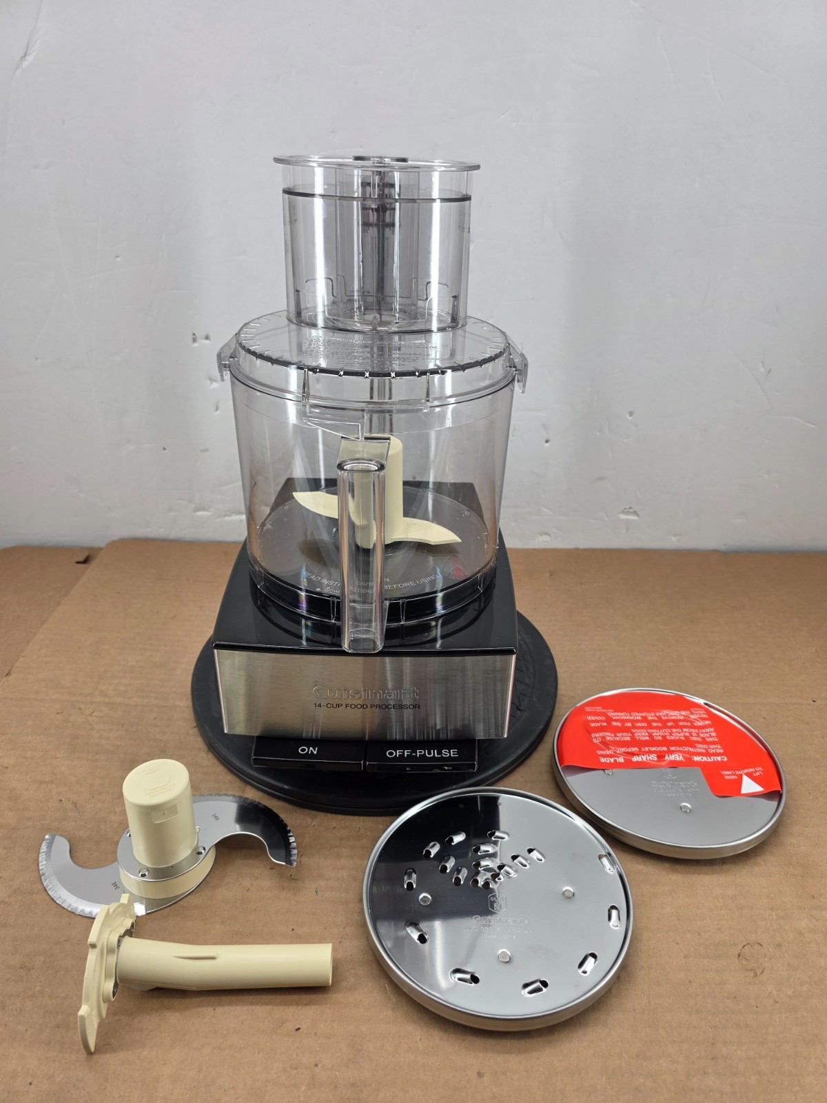 Cuisinart Custom 14-Cup Food Processor - Brushed Stainless DFP-14BCN TYPE 33