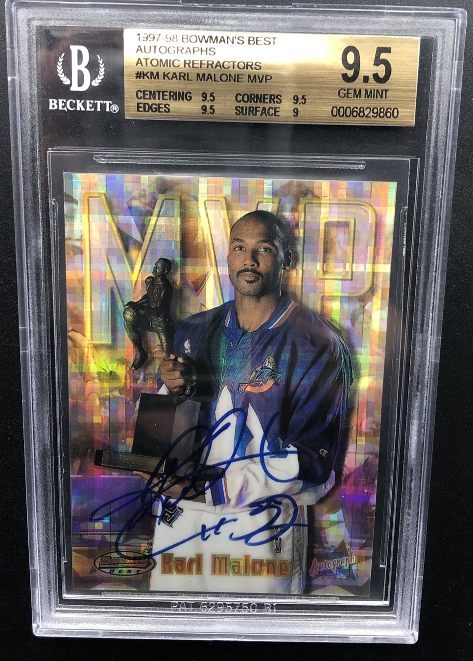 1997-98 BOWMAN\'S BEST ATOMIC REFRACTOR 10 AUTO KARL MALONE MVP BGS 9.5 GEM MINT