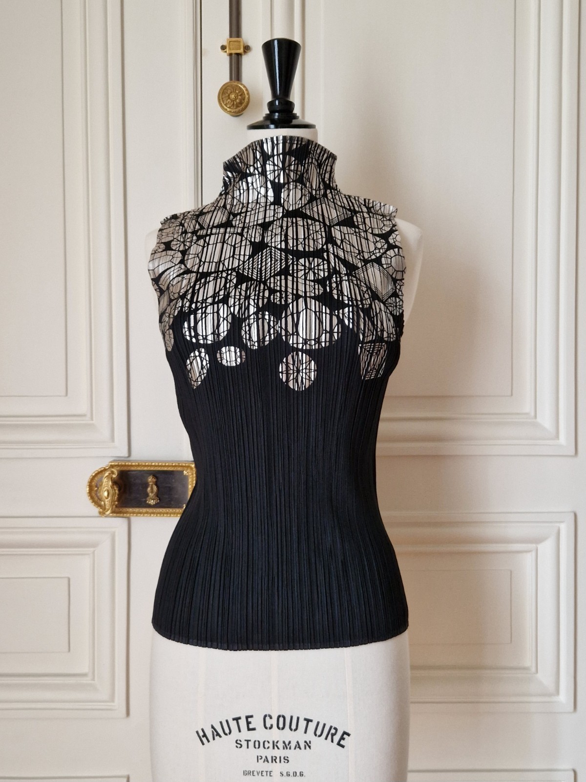 Pleats Please Issey Miyake Metallic Silver Jewel Print Pleated High-neck Black S