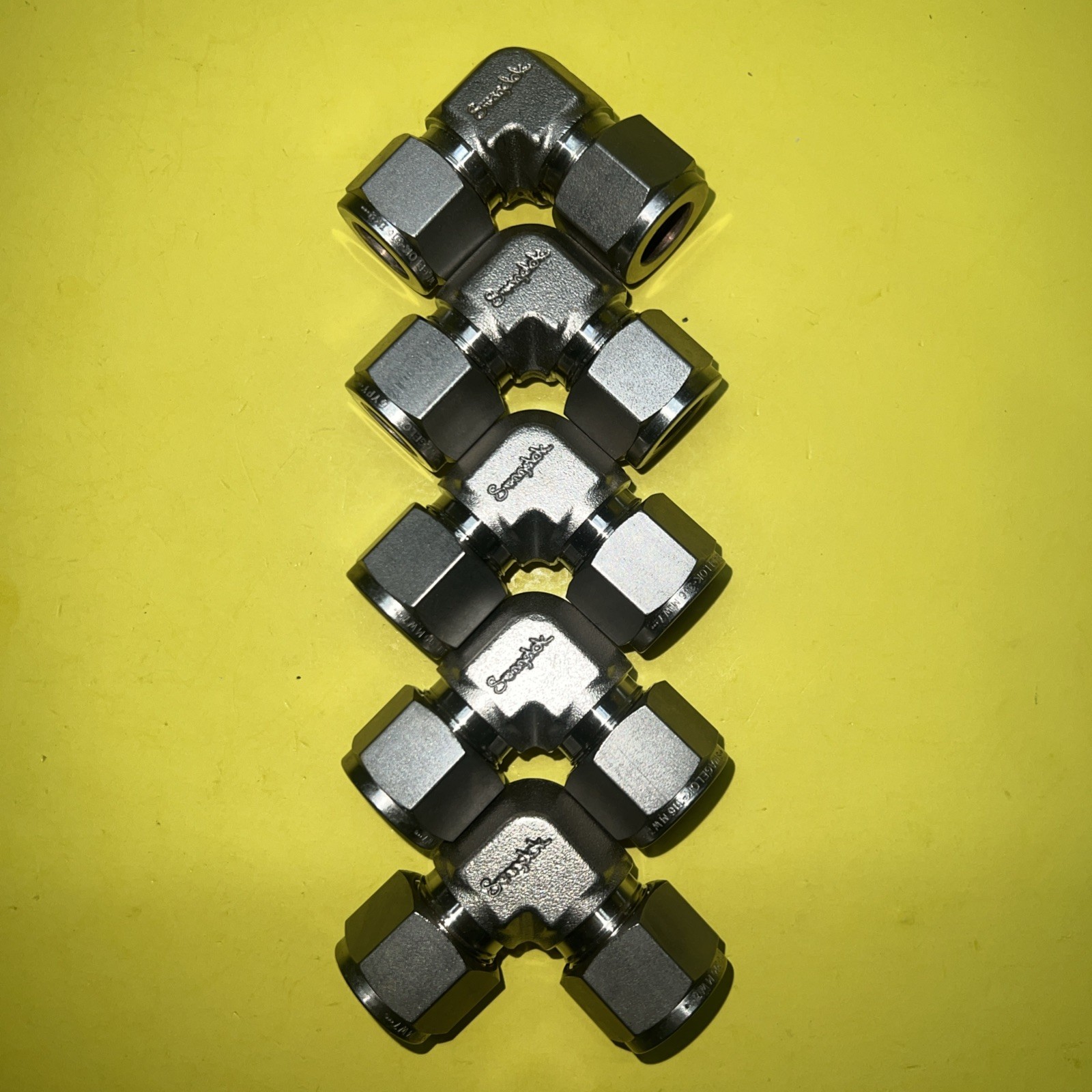Lot of 5 Swagelok SS-810-9 Union Elbow 1/2