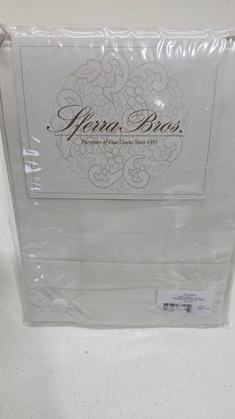Sferra Bros 3990 Celeste Standard Pillow cases Ivory Pure Egyptian Cotton New Sferra Bros 3990 Celeste Standard Pillow cases Ivory Pure Egyptian Cotton New