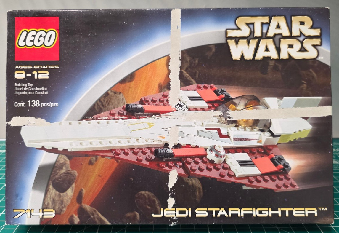 Vtg 2002 Lego Star Wars Jedi Starfighter #7143 Retired - Brand New - Box Damage