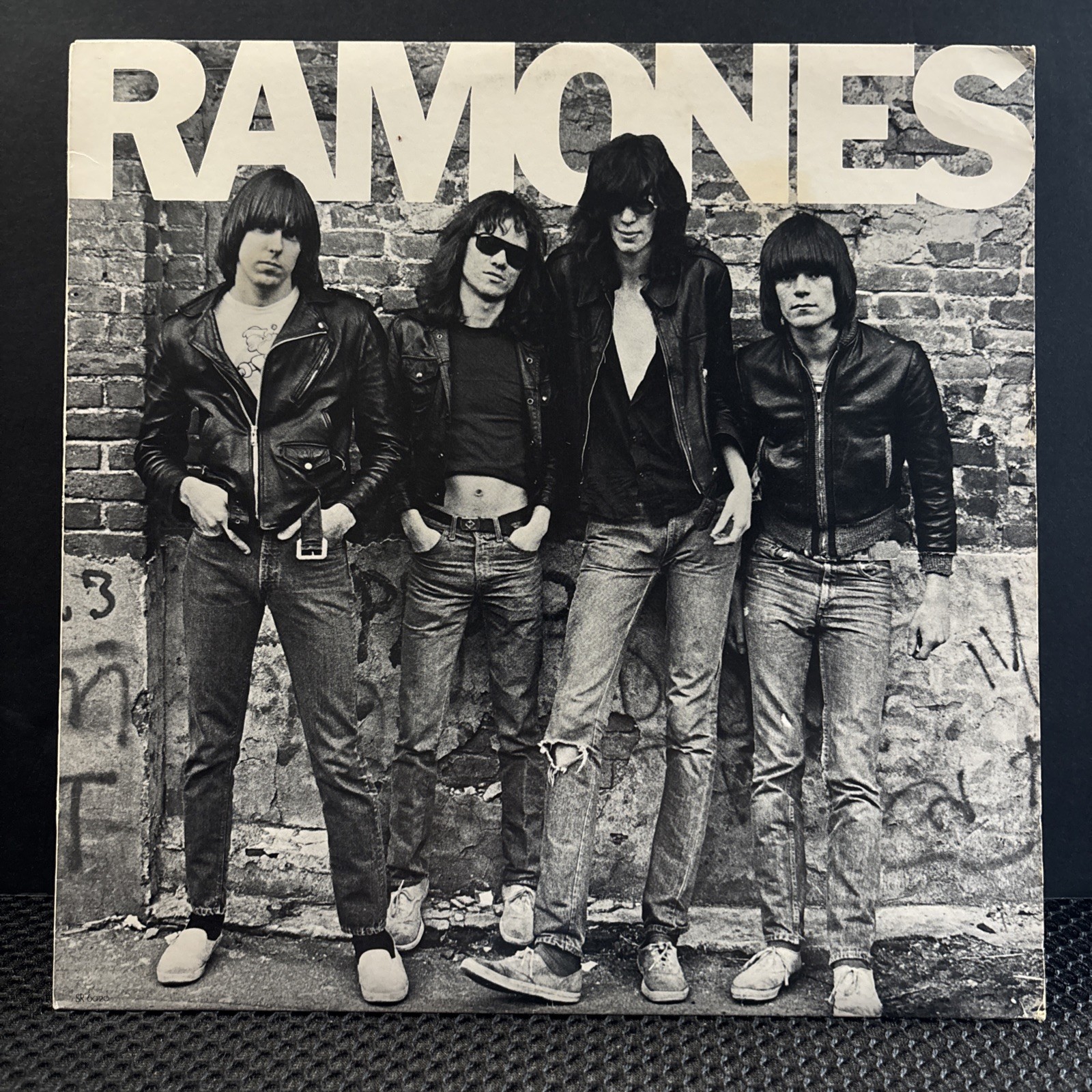 Ramones - Self Titled LP 1978 Vinyl Record Punk SIRE Records SR 6020 / NM Ramones - Self Titled LP 1978 Vinyl Record Punk SIRE Records SR 6020 / NM