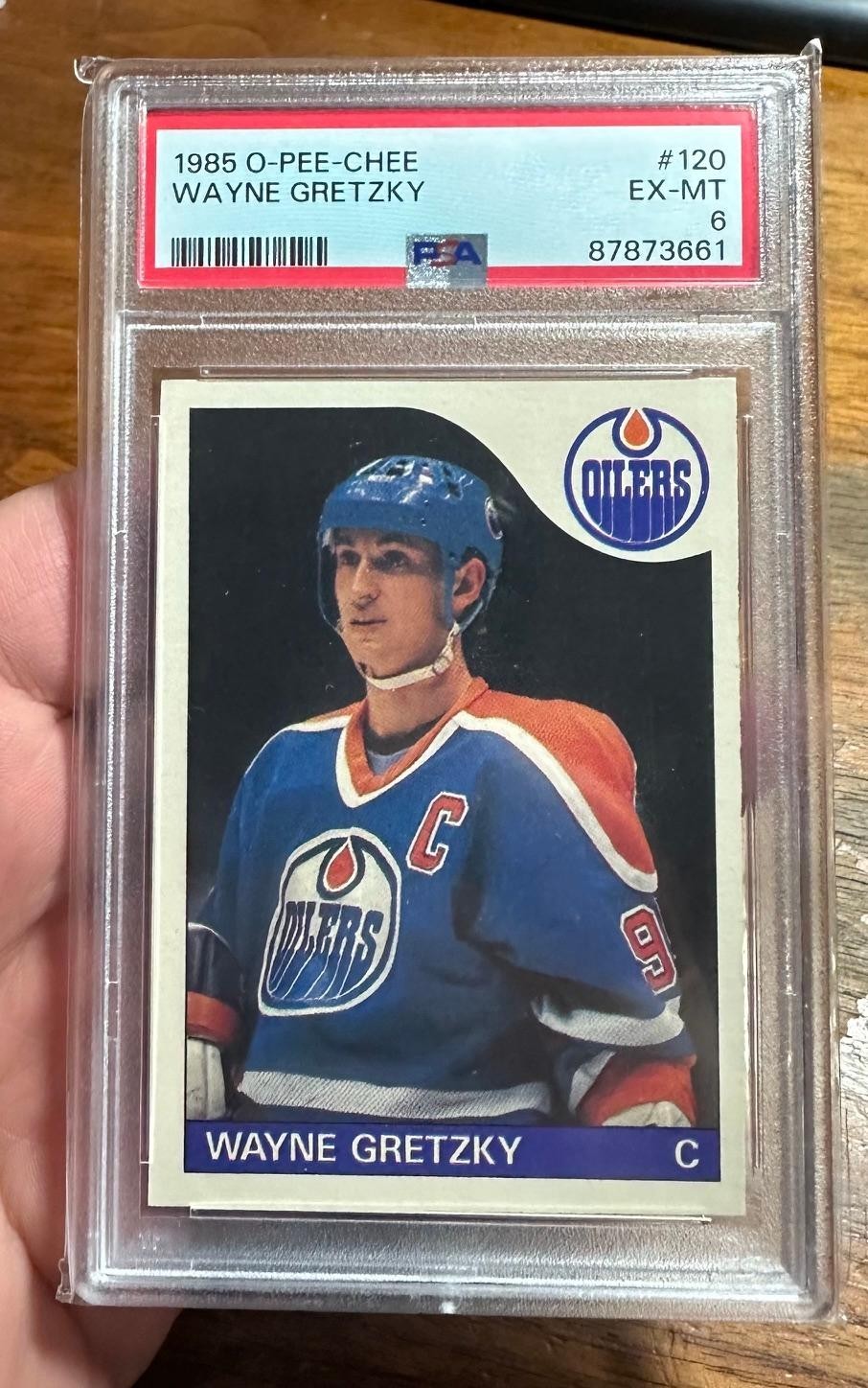 1985-86 OPC O-PEE-CHEE WAYNE GRETZKY #120 PSA 6 EX-MT EDMONTON OILERS GOAT HOF 1985-86 OPC O-PEE-CHEE WAYNE GRETZKY #120 PSA 6 EX-MT EDMONTON OILERS GOAT HOF