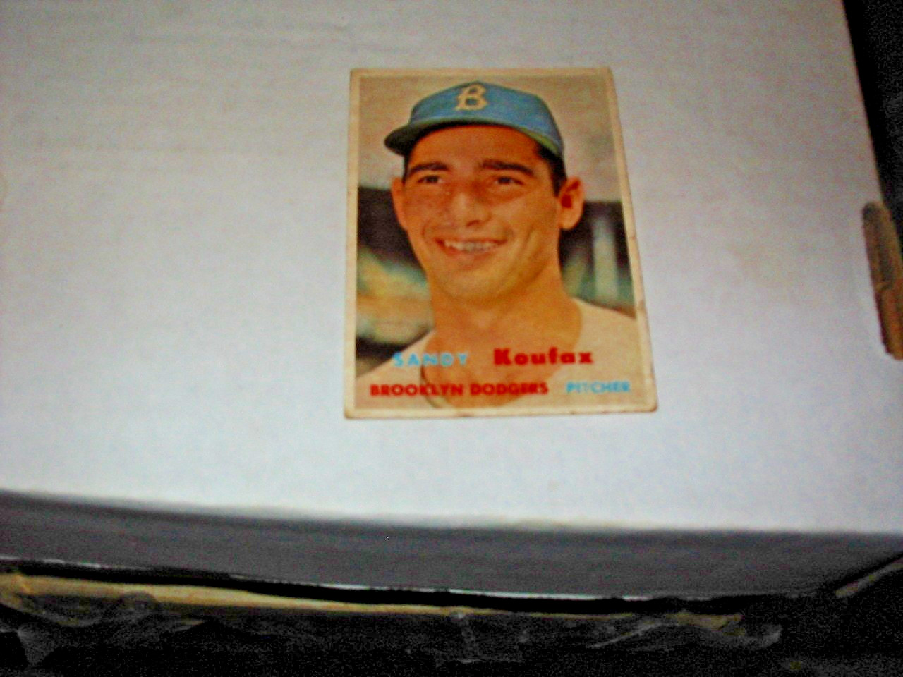 1957 Topps #302 4th Series Sandy Koufax Card