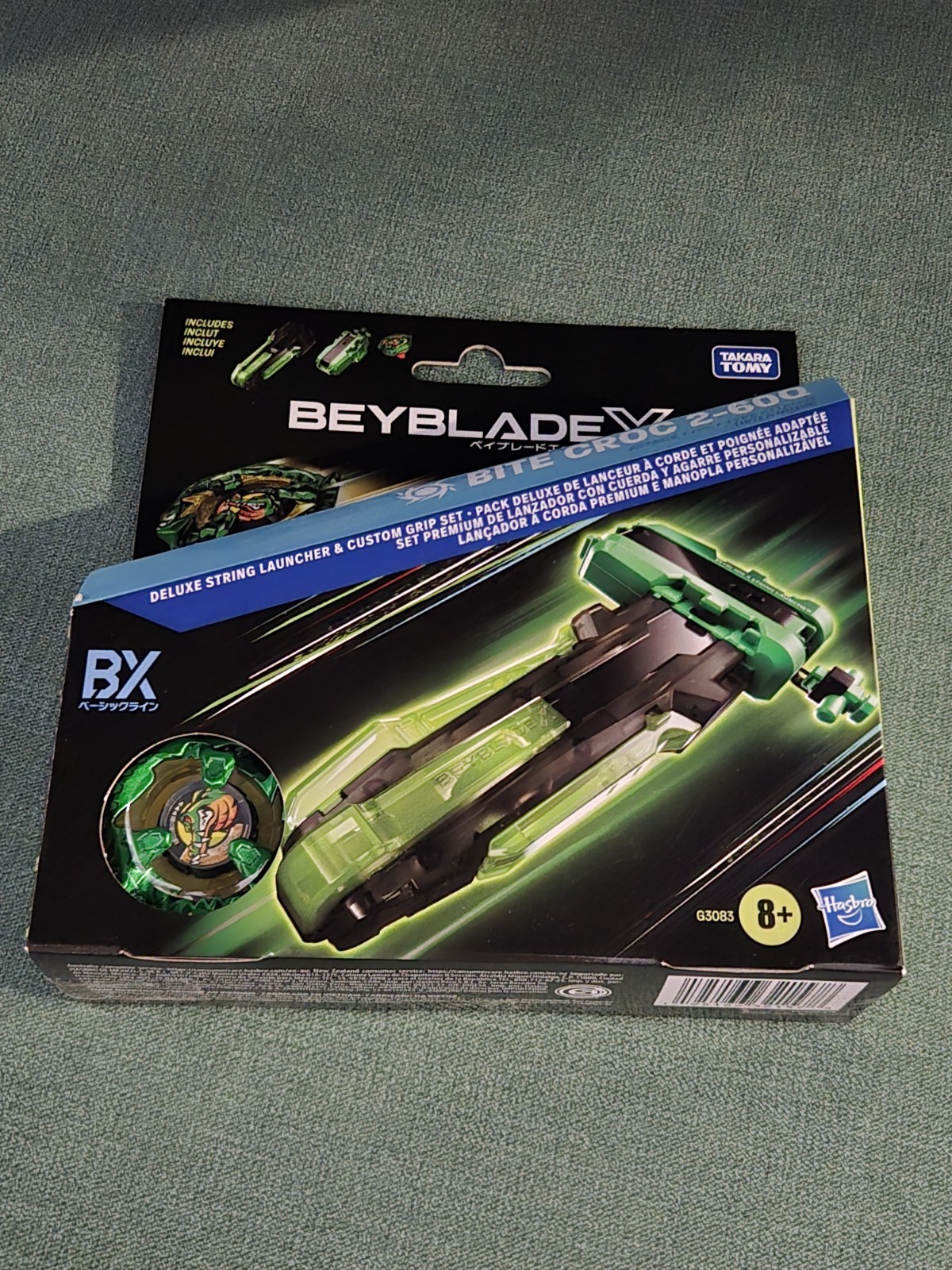 Hasbro Beyblade X Bite Croc 2-60 Q DELUXE String Launcher & Custom Grip Set (US)