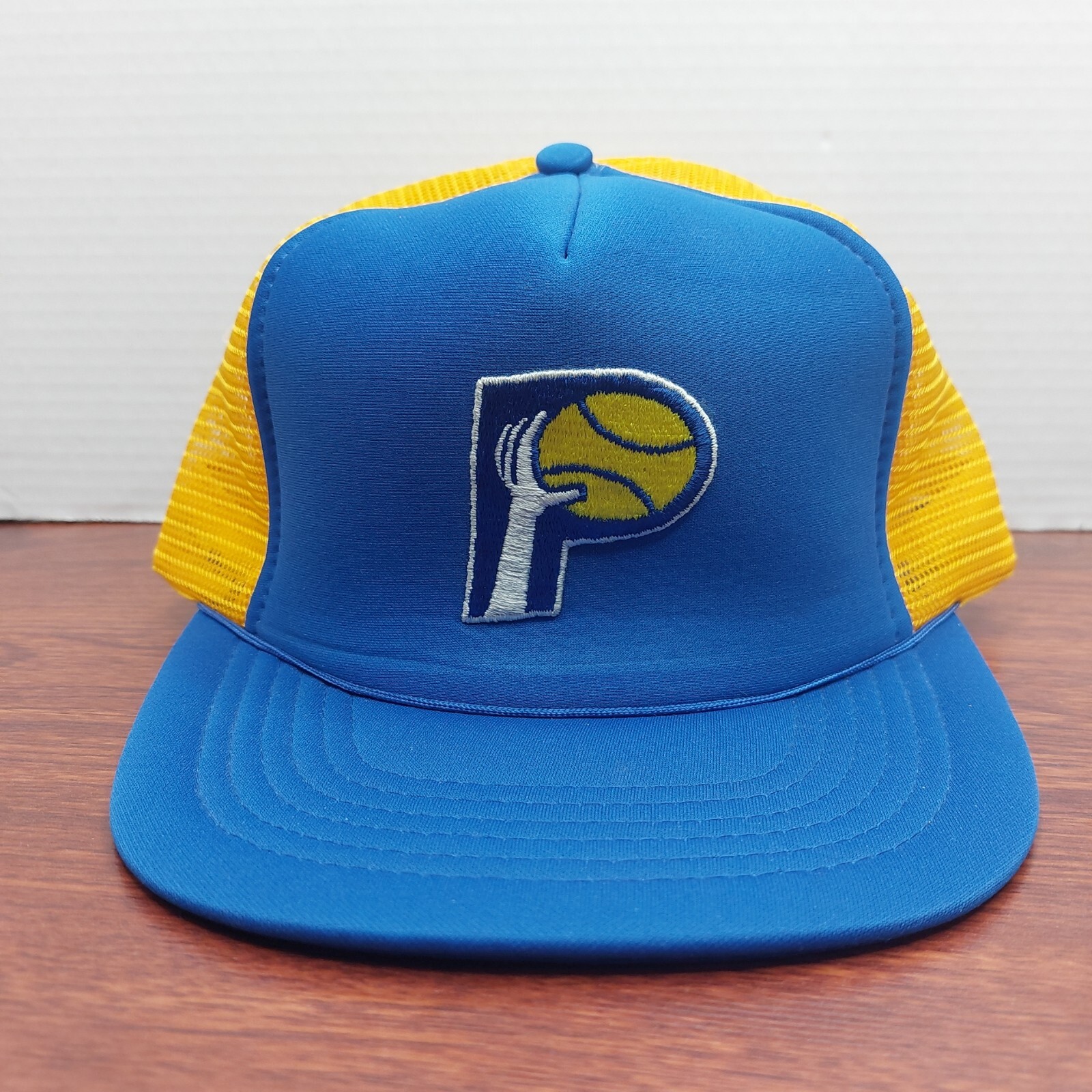 Vtg Indiana Pacers 80s Roped Snapback Trucker Hat Mesh Back Cap EUC Vtg Indiana Pacers 80s Roped Snapback Trucker Hat Mesh Back Cap EUC