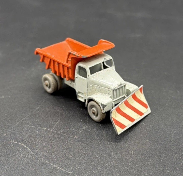 Vintage Original Matchbox Lesney Scammell Snow Plough No. 16 Grey Wheels Vintage Original Matchbox Lesney Scammell Snow Plough No. 16 Grey Wheels