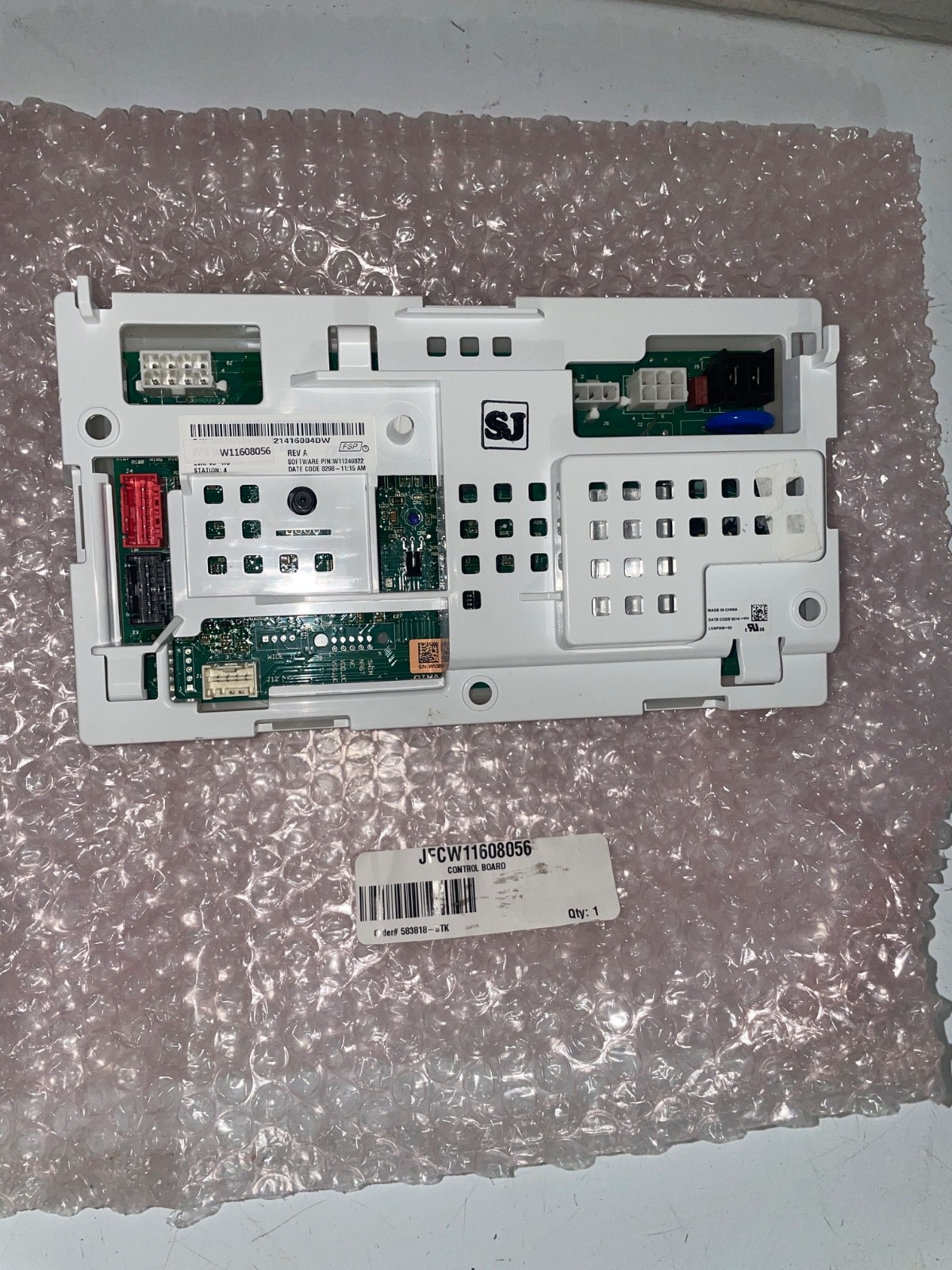 Brand NEW OEM Whirlpool W11608056 Washer Control Board *FREE SHIPPING* Brand NEW OEM Whirlpool W11608056 Washer Control Board *FREE SHIPPING*