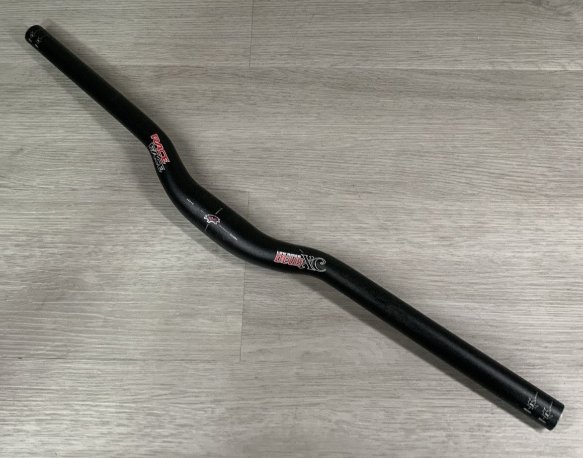 RACE FACE RISER BAR 610 MM 220 GRAMS CLAMP 31.8 MM