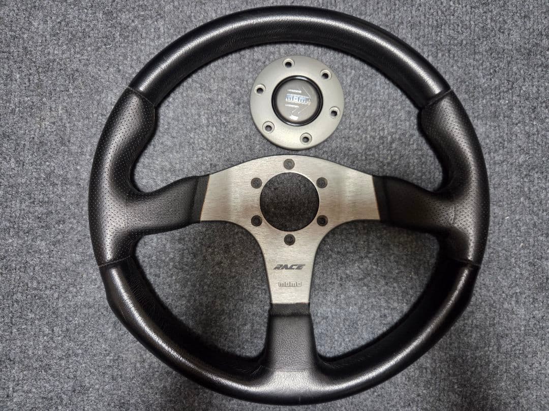 Excellent MOMO Race Steering Wheel