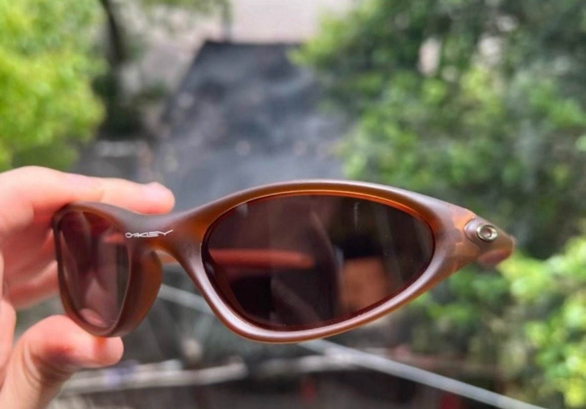 Oakley Minute Gen 1.0 Sunglasses Brown Frame Brown Lens Lightweighting Vintage