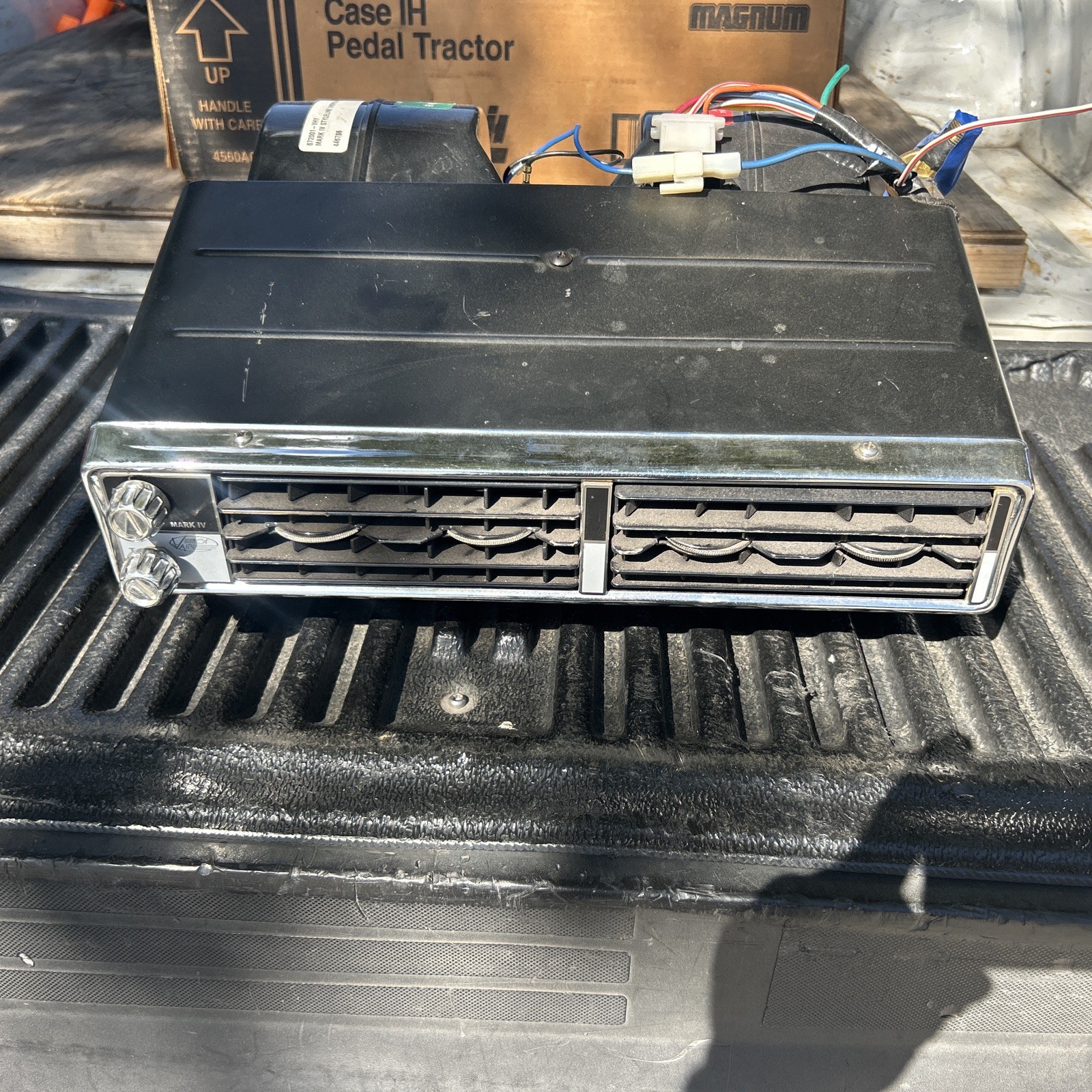 VINTAGE AIR MARK IV UNDER DASH AC UNIT VINTAGE AIR MARK IV UNDER DASH AC UNIT