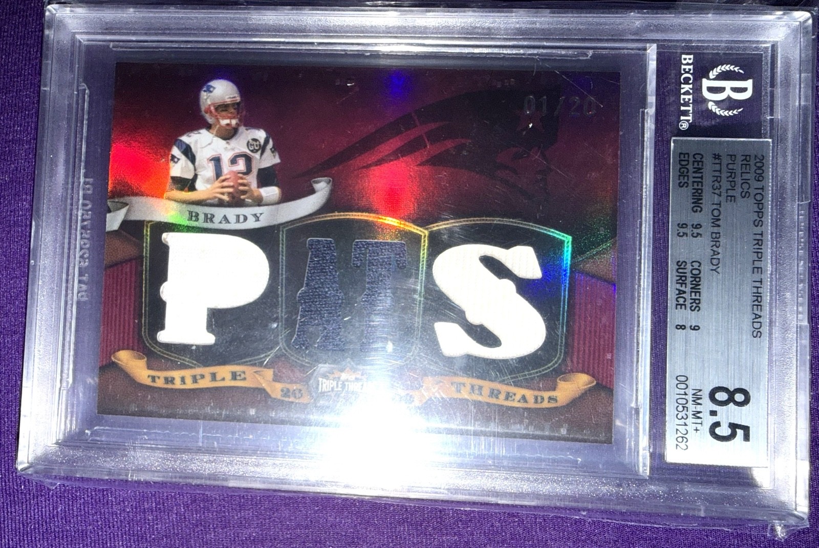 Tom Brady 2009 Triple Threads PATRIOTS PURPLE #TTR37 01/20 FIRST SERIAL BGS 8.5