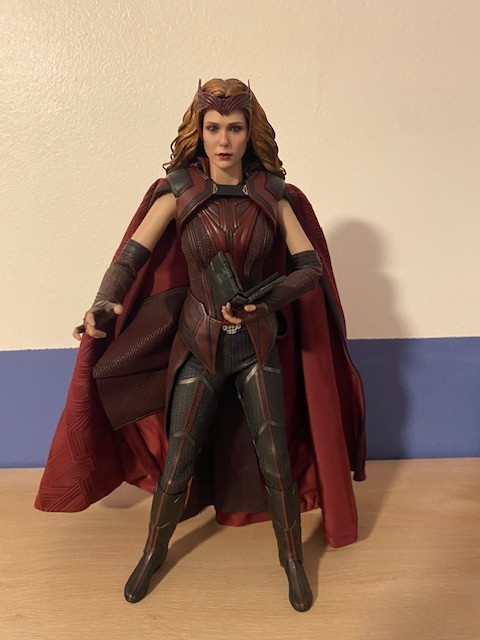 Hot Toys TMS036 The Scarlet Witch – WandaVision – 1/6 Scale Figure