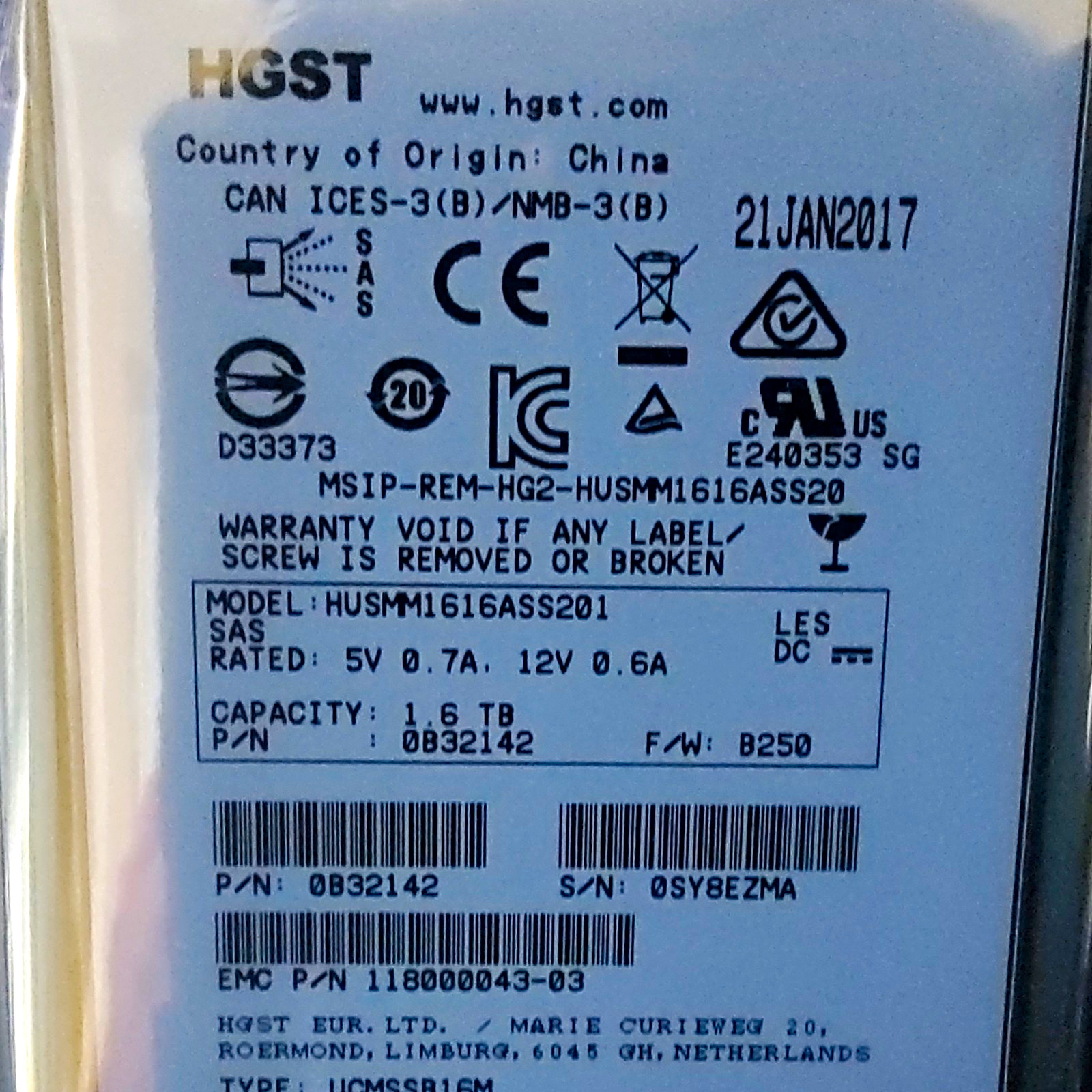 NEW EMC Full Flash 005051102 0B32142 118000043-03 1.6 TB SSD Hard Disk