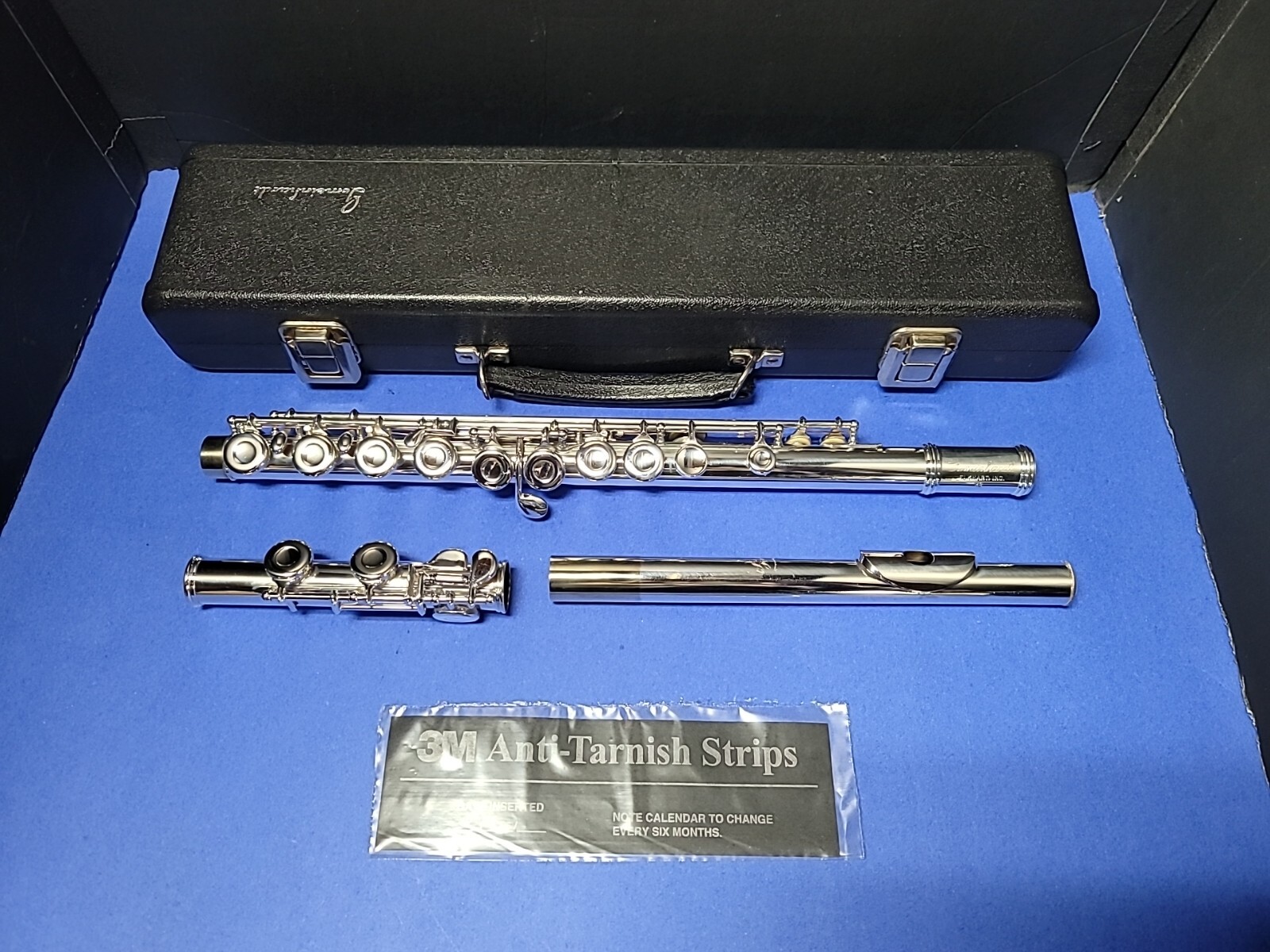  GEMEINHARDT ELKHART M2 Silver Flute, w/ case - Overhauled & Ultrasonic Cleaned
