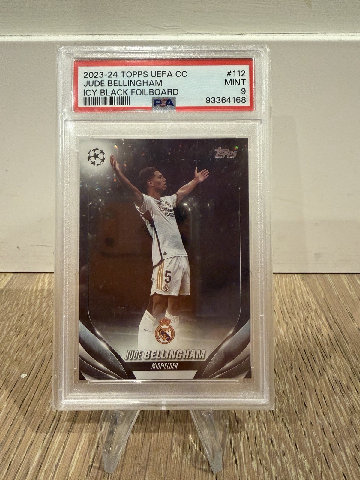2023-24 TOPPS UEFA Jude Bellingham Icy Black Foilboard 4/10 PSA 9