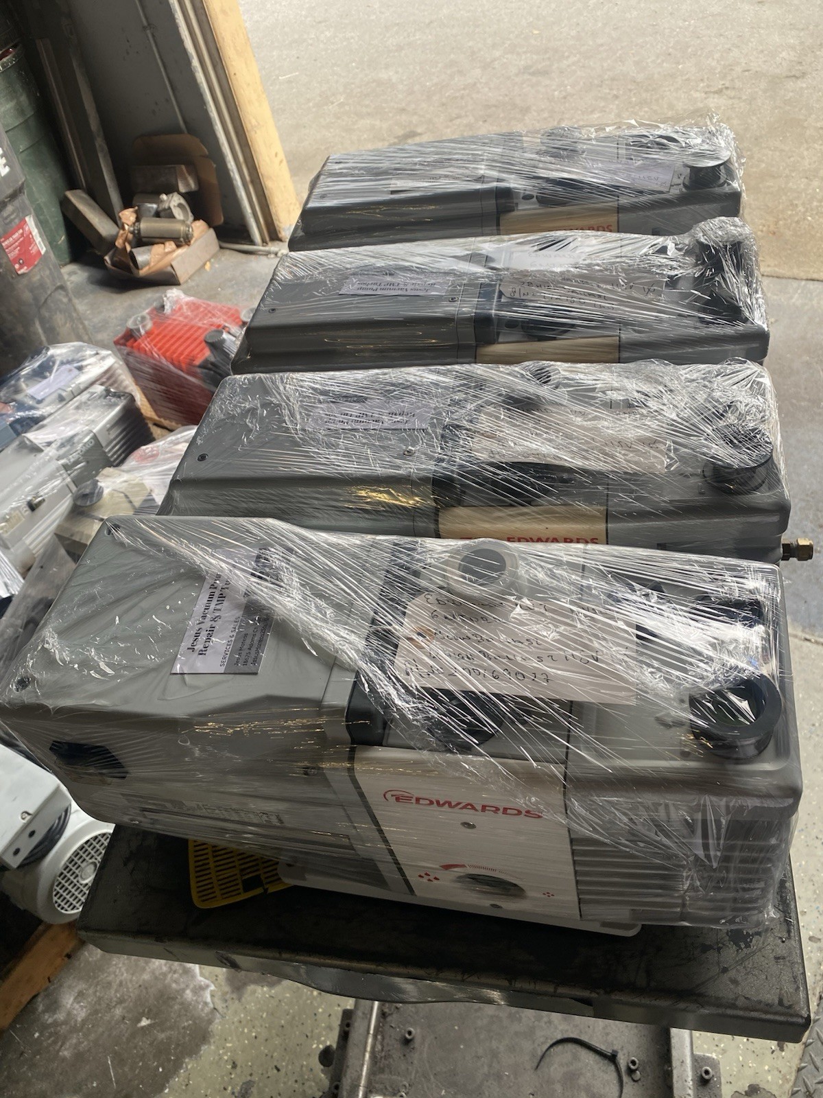 Edwards RV3 Vacuum Pumps Edwards RV3 Vacuum Pumps