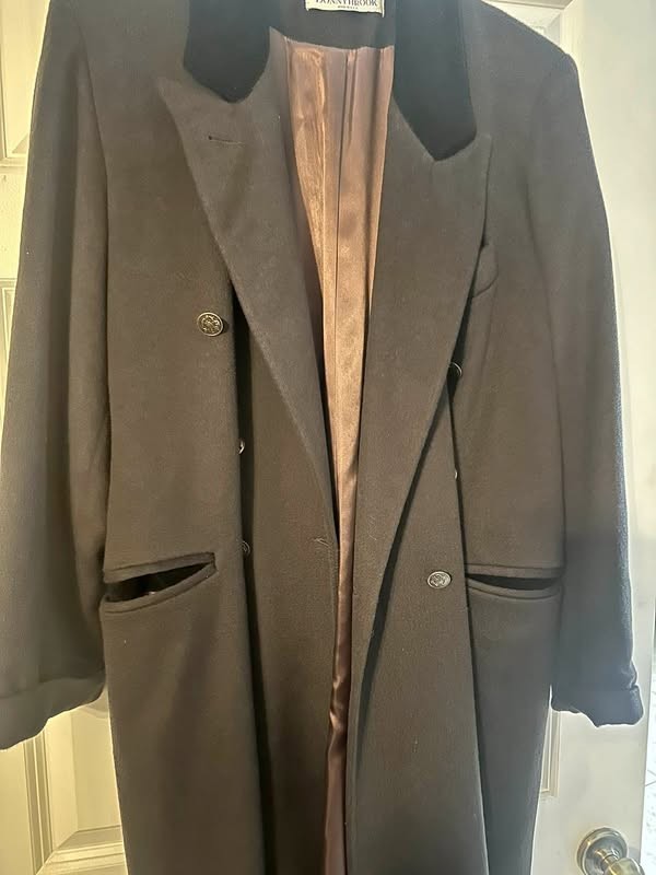 Donnybrook Vintage Long Double-Breasted Coat XL Donnybrook Vintage Long Double-Breasted Coat XL