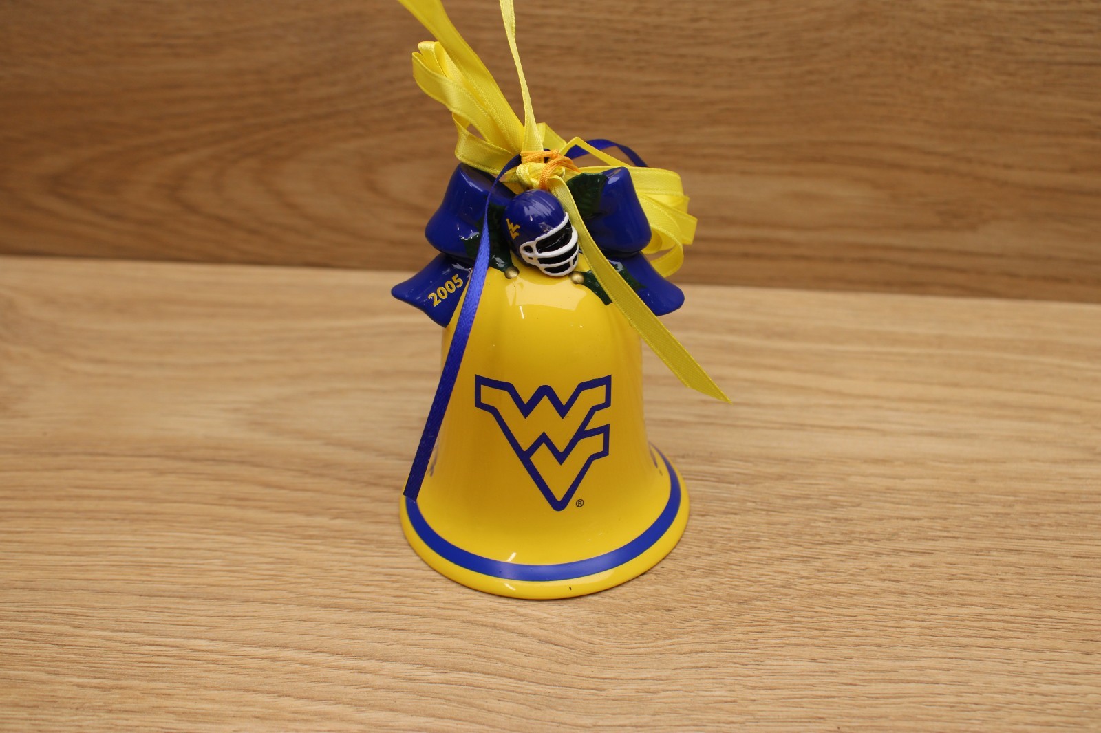 2005 Danbury Mint West Virginia Mountaineers WVU Santa Christmas Bell Ornament