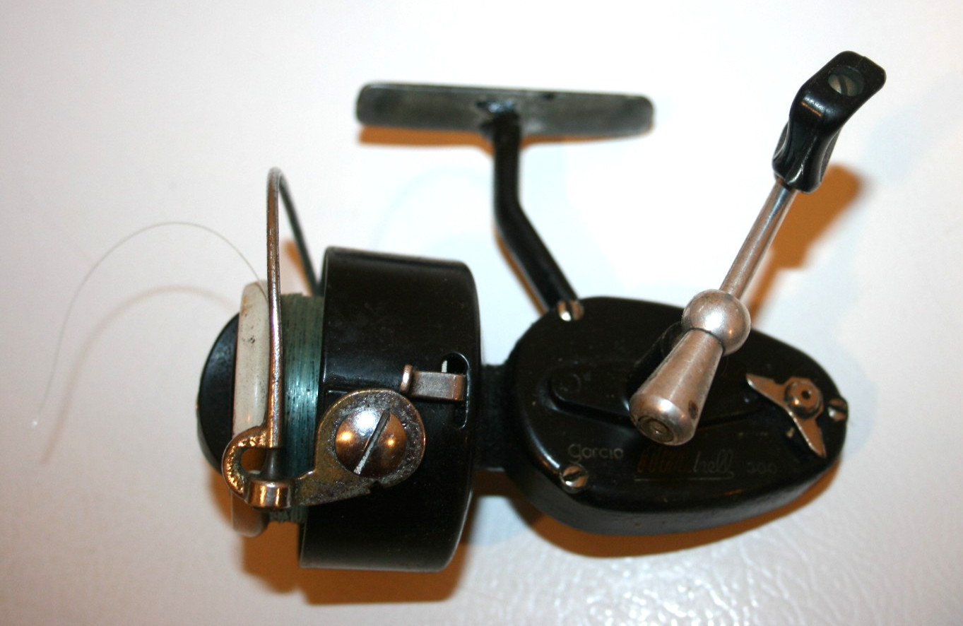 Vintage Garcia Mitchell 300 Early 4th Version Spinning Reel Made In France Vintage Garcia Mitchell 300 Early 4th Version Spinning Reel Made In France
