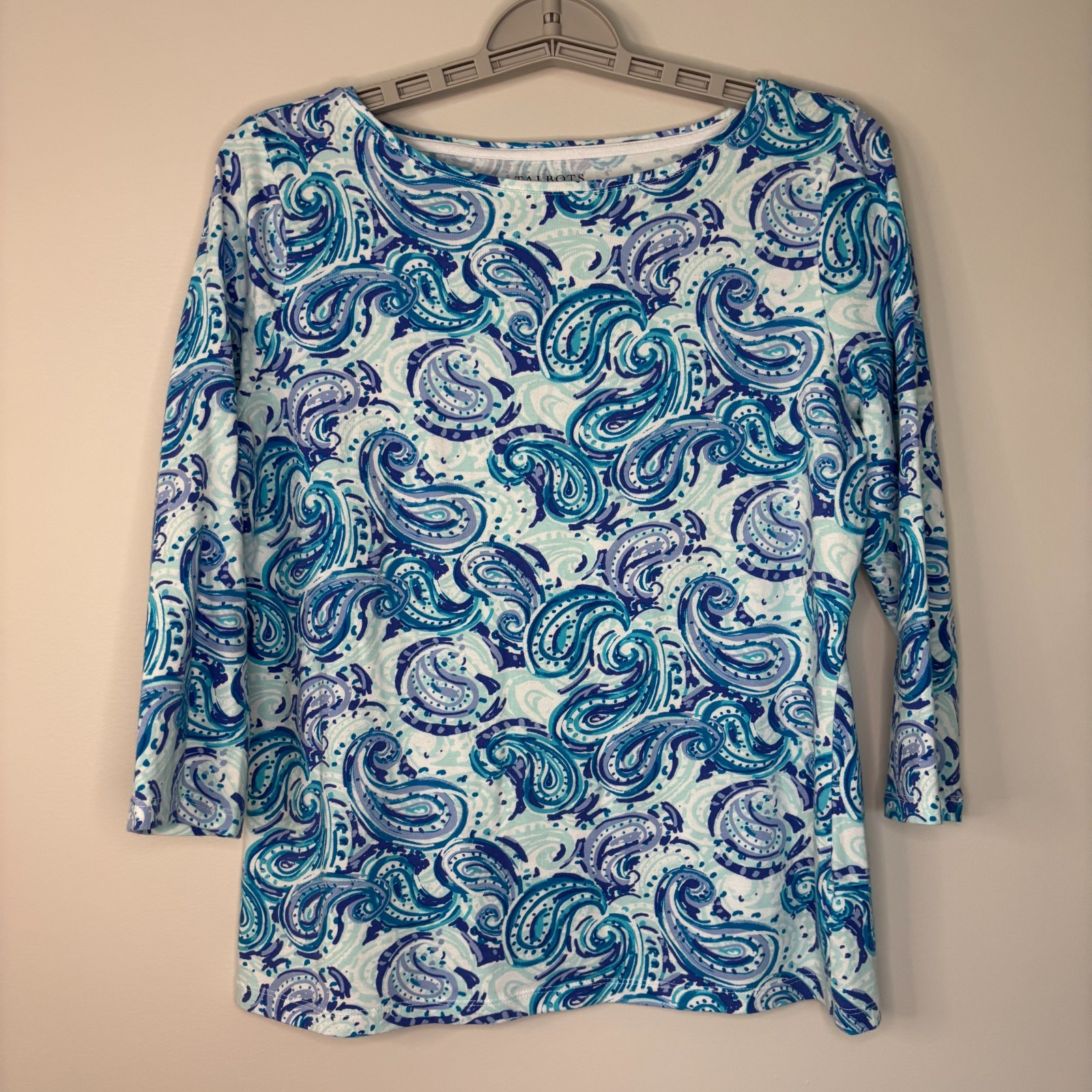 Talbots tee womens MP blue paisley 3/4 sleeve stretch colorful Talbots tee womens MP blue paisley 3/4 sleeve stretch colorful