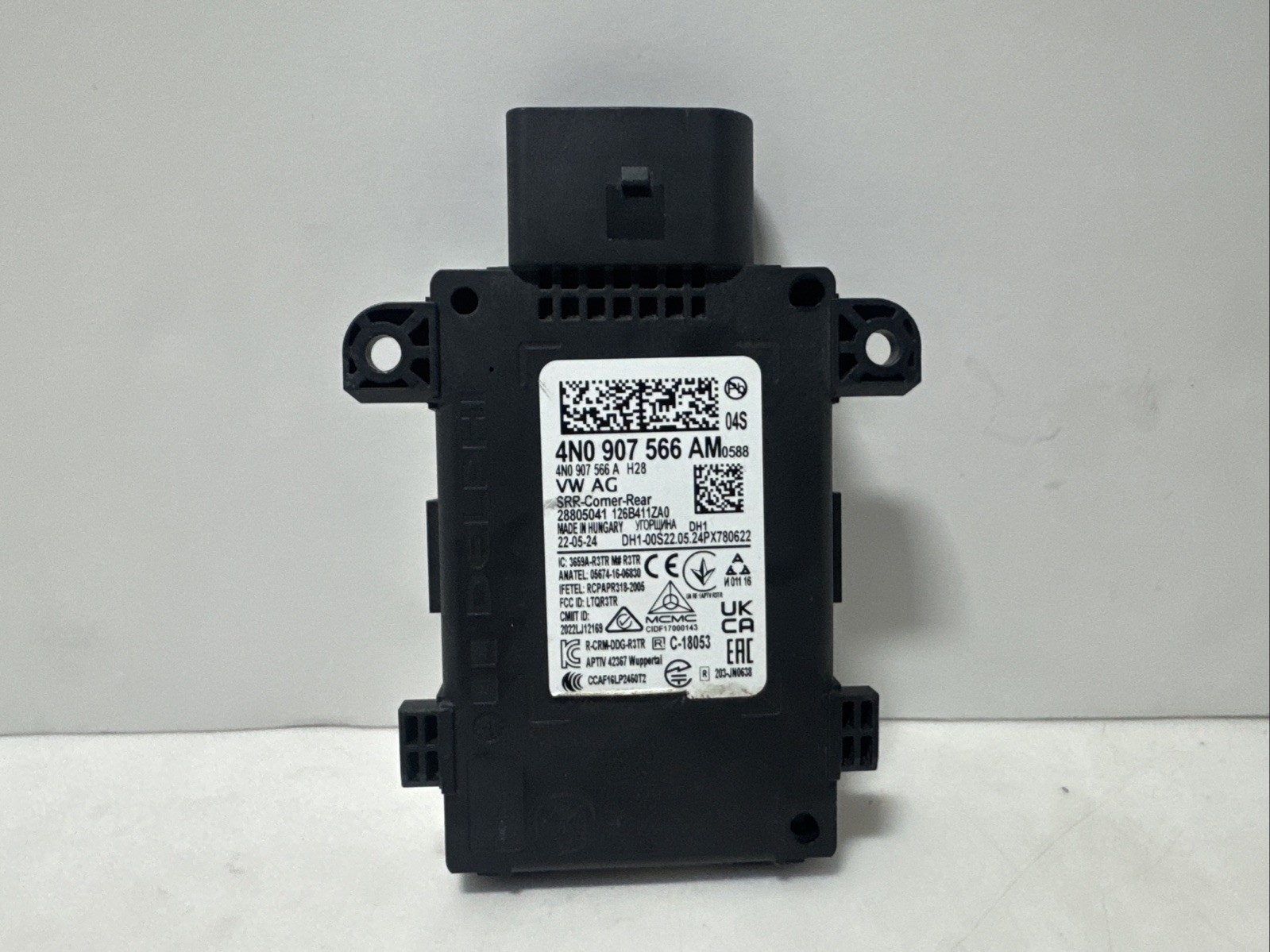 Audi 2022-2023 Rear Lane Change Assist Control Unit OEM 4N0907566AM Audi 2022-2023 Rear Lane Change Assist Control Unit OEM 4N0907566AM