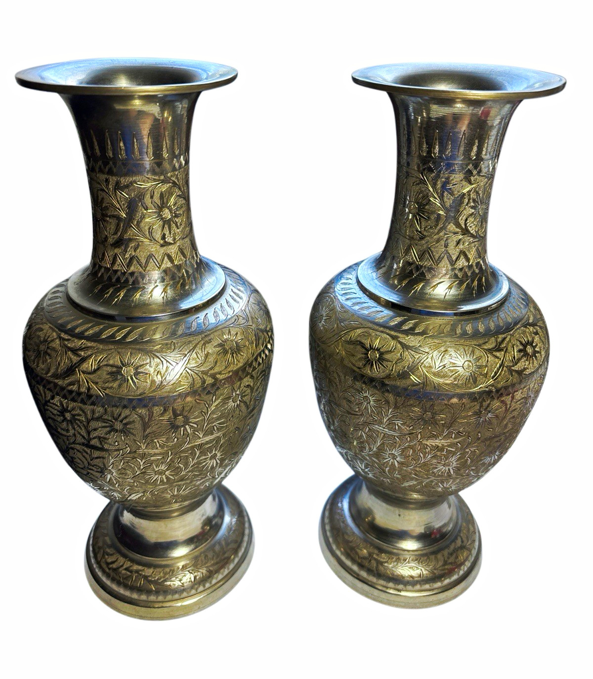 Vintage India Engraved Metal Urn Vase Pair Set, Hand Etched Floral Heavy 4.2lbs Vintage India Engraved Metal Urn Vase Pair Set, Hand Etched Floral Heavy 4.2lbs