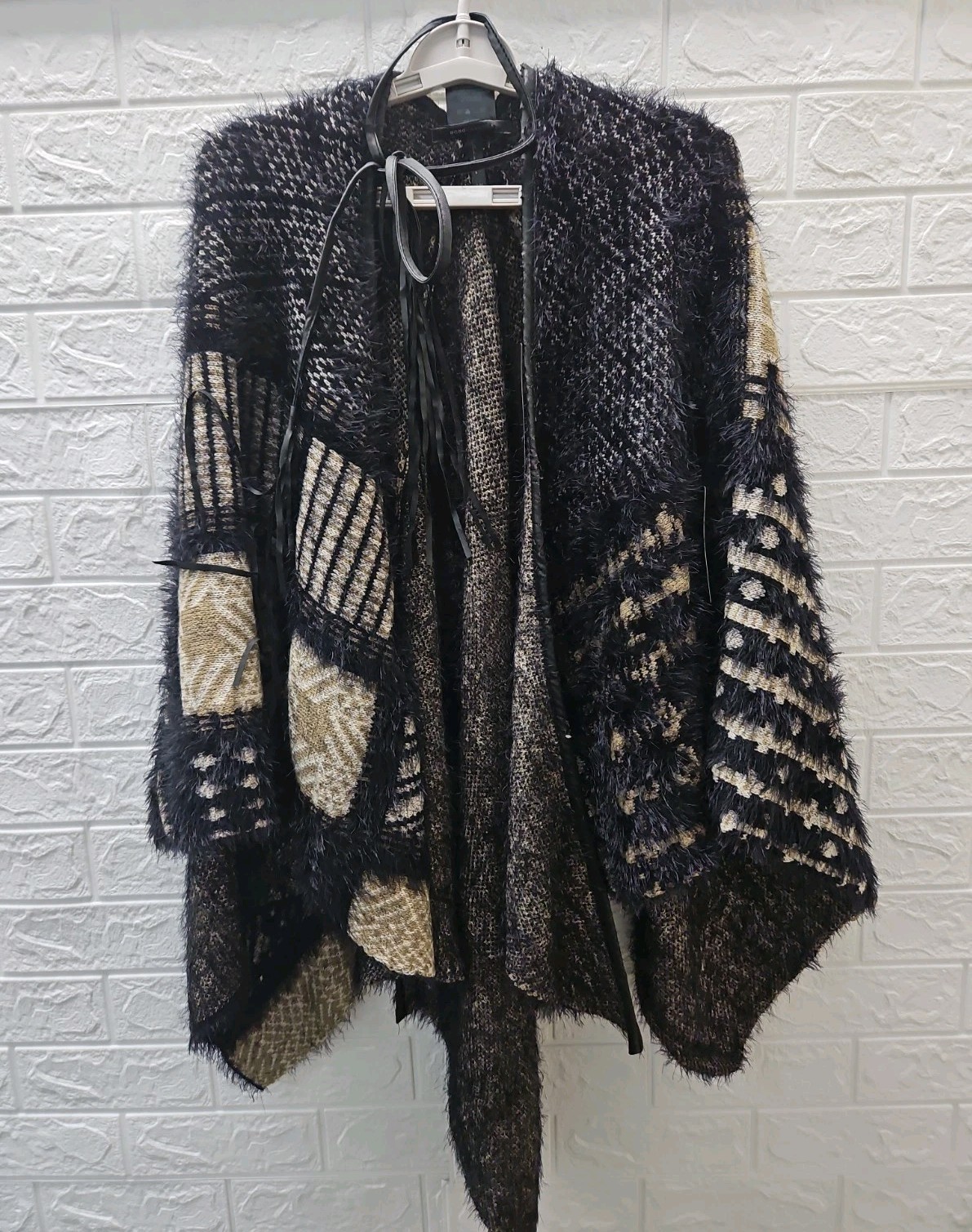 New BCBG Maxazria Black Cape Size S/M