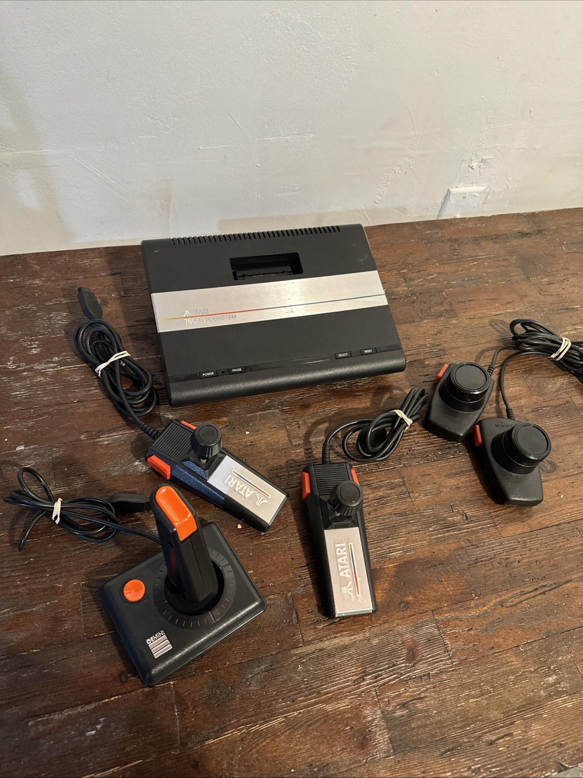 Atari 7800 ProSystem Bundle W/ Controllers Untested As IS Atari 7800 ProSystem Bundle W/ Controllers Untested As IS