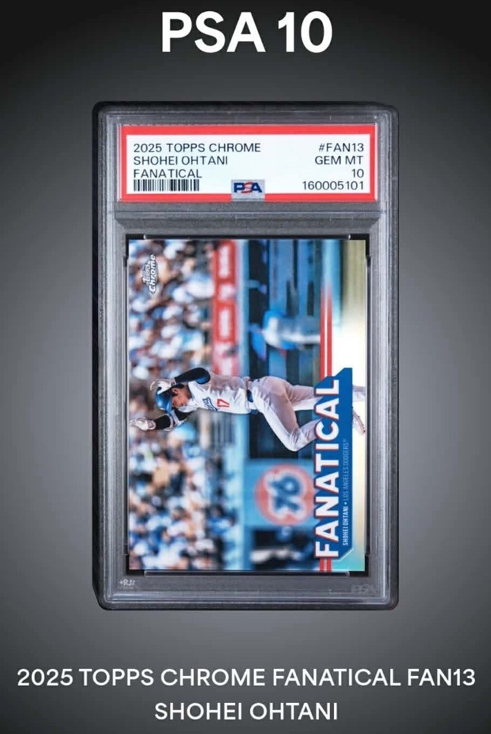 2025 Topps Chrome Shohei Ohtani #FAN13 Fanatical PSA 10 