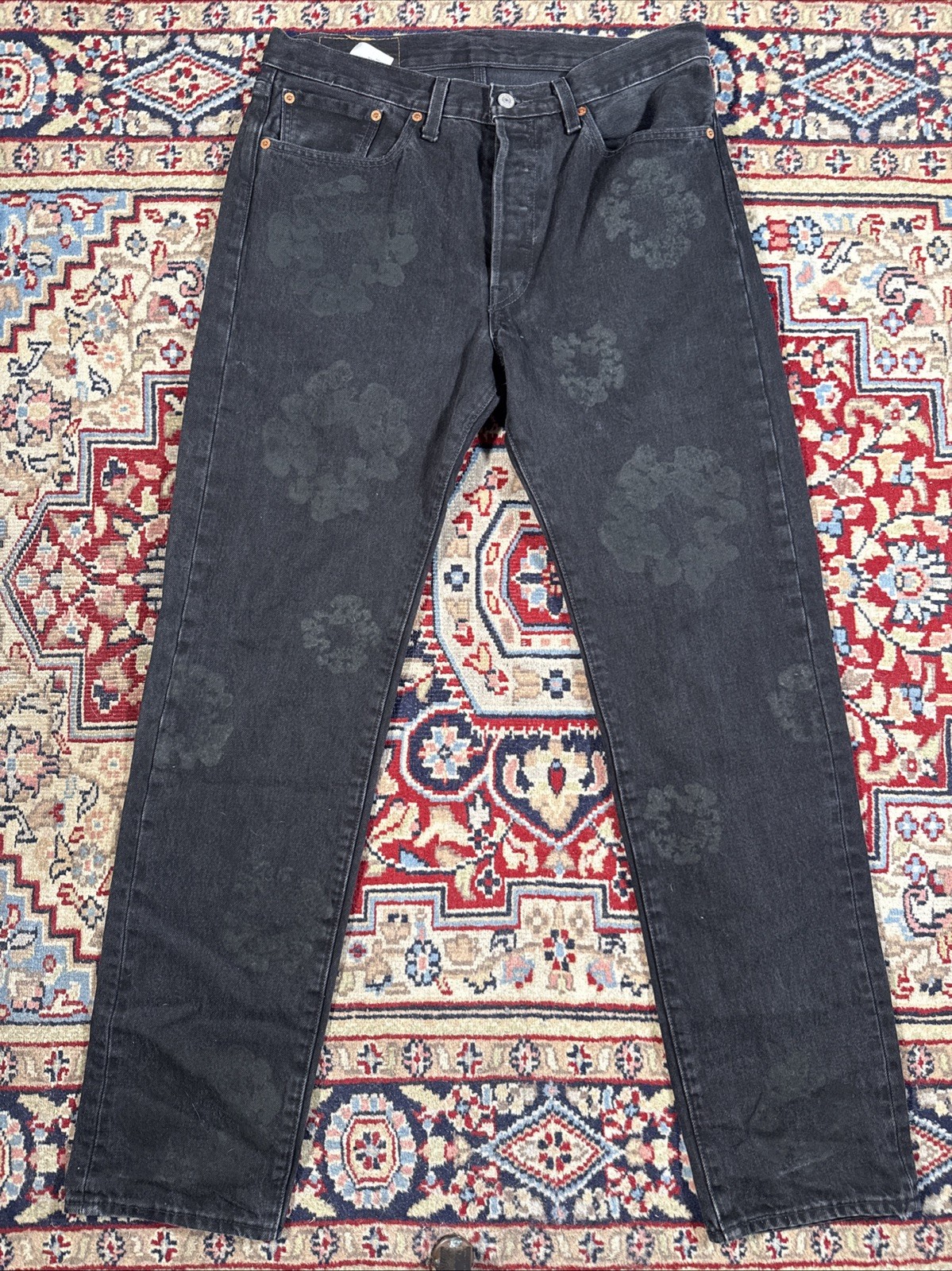 Denim Tears x Levi’s Cotton Mono Wreath Jeans Black Size W33 L32 Authentic Denim Tears x Levi’s Cotton Mono Wreath Jeans Black Size W33 L32 Authentic