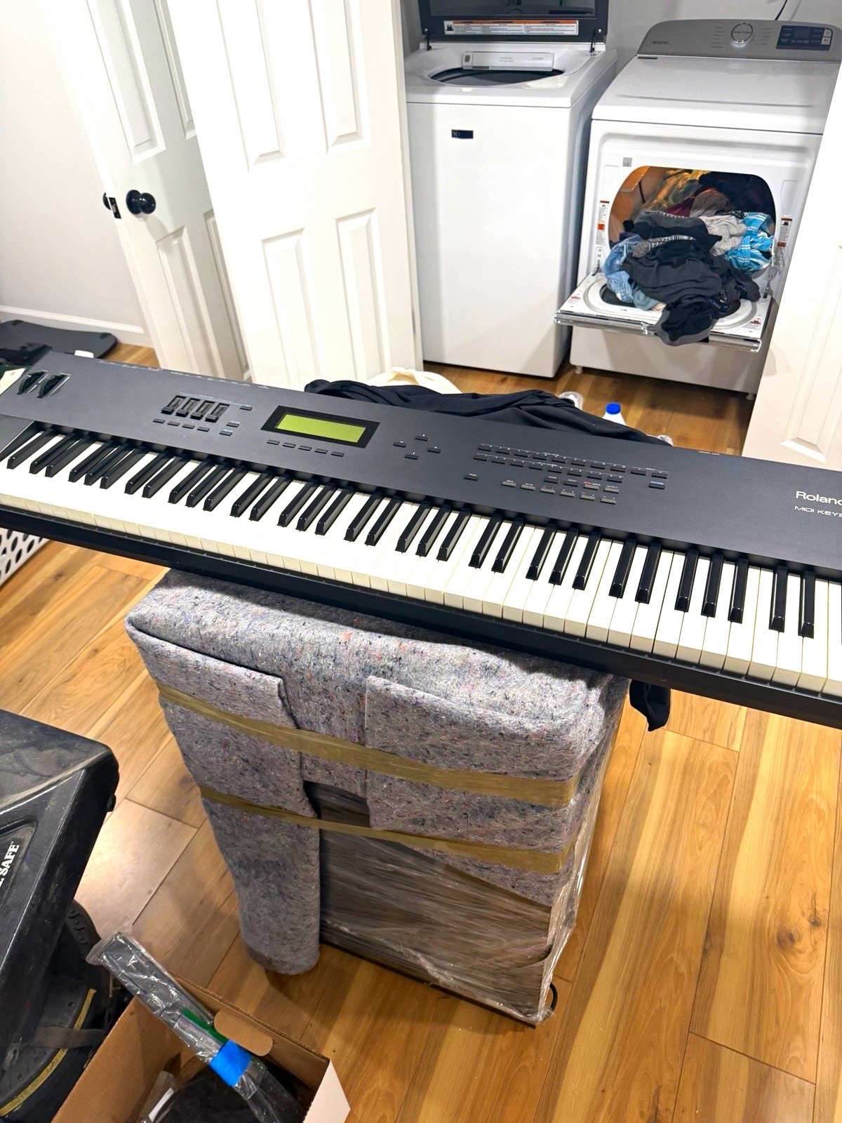 Roland A-80 88-Key Weighted MIDI Electronic Keyboard Controller, Black