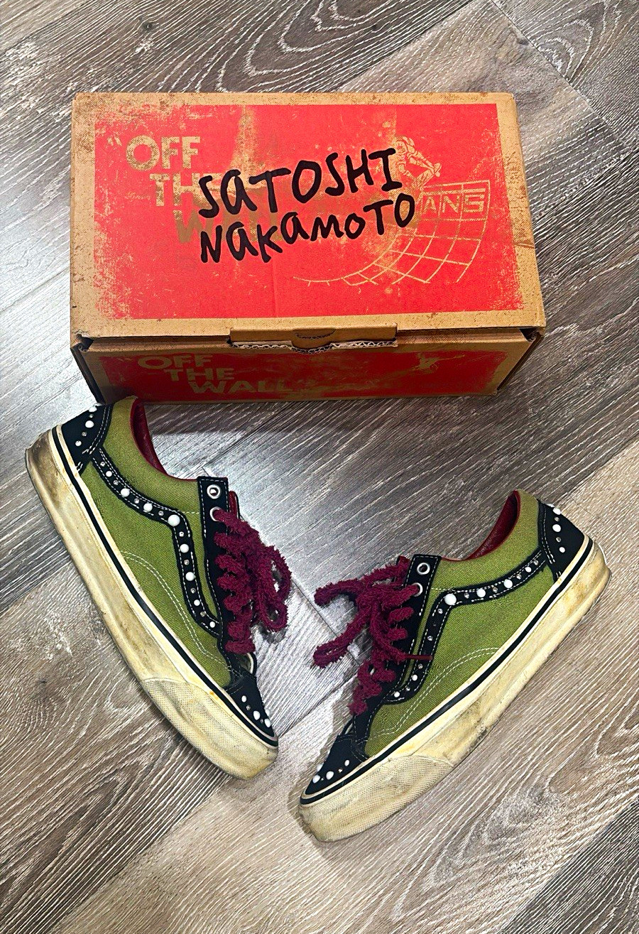 VANS Old Skool Studded Skate Shoes Green Black Men\'s US 8.5 Medium D VANS Old Skool Studded Skate Shoes Green Black Men\'s US 8.5 Medium D